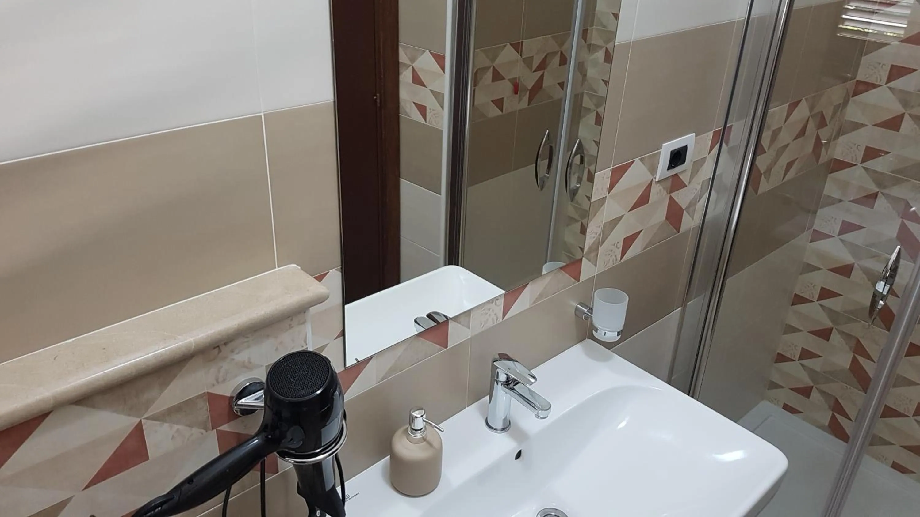 Bathroom in B&B Villa Eleonora Tropea