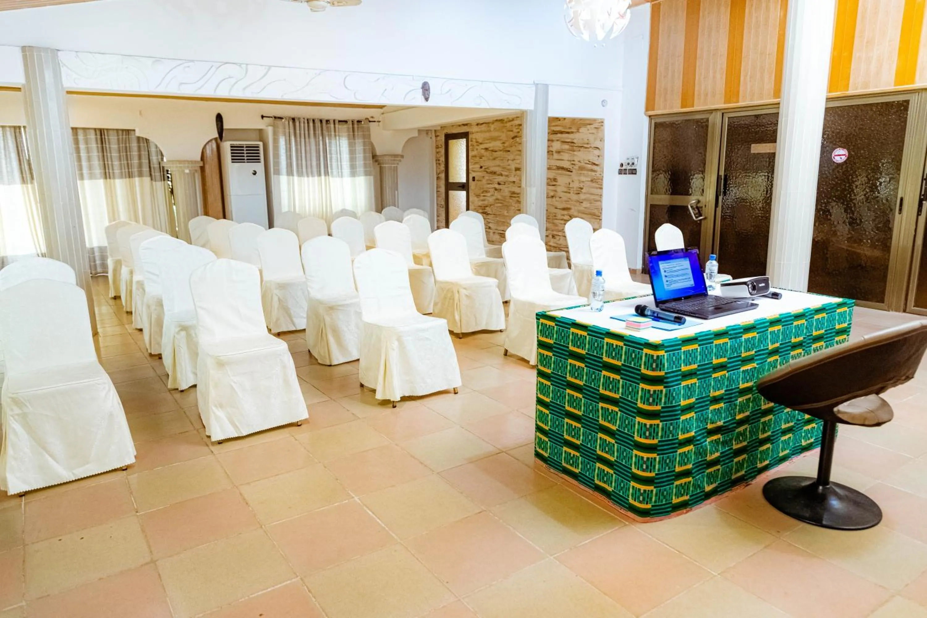 Meeting/conference room in Hotel M'Rode