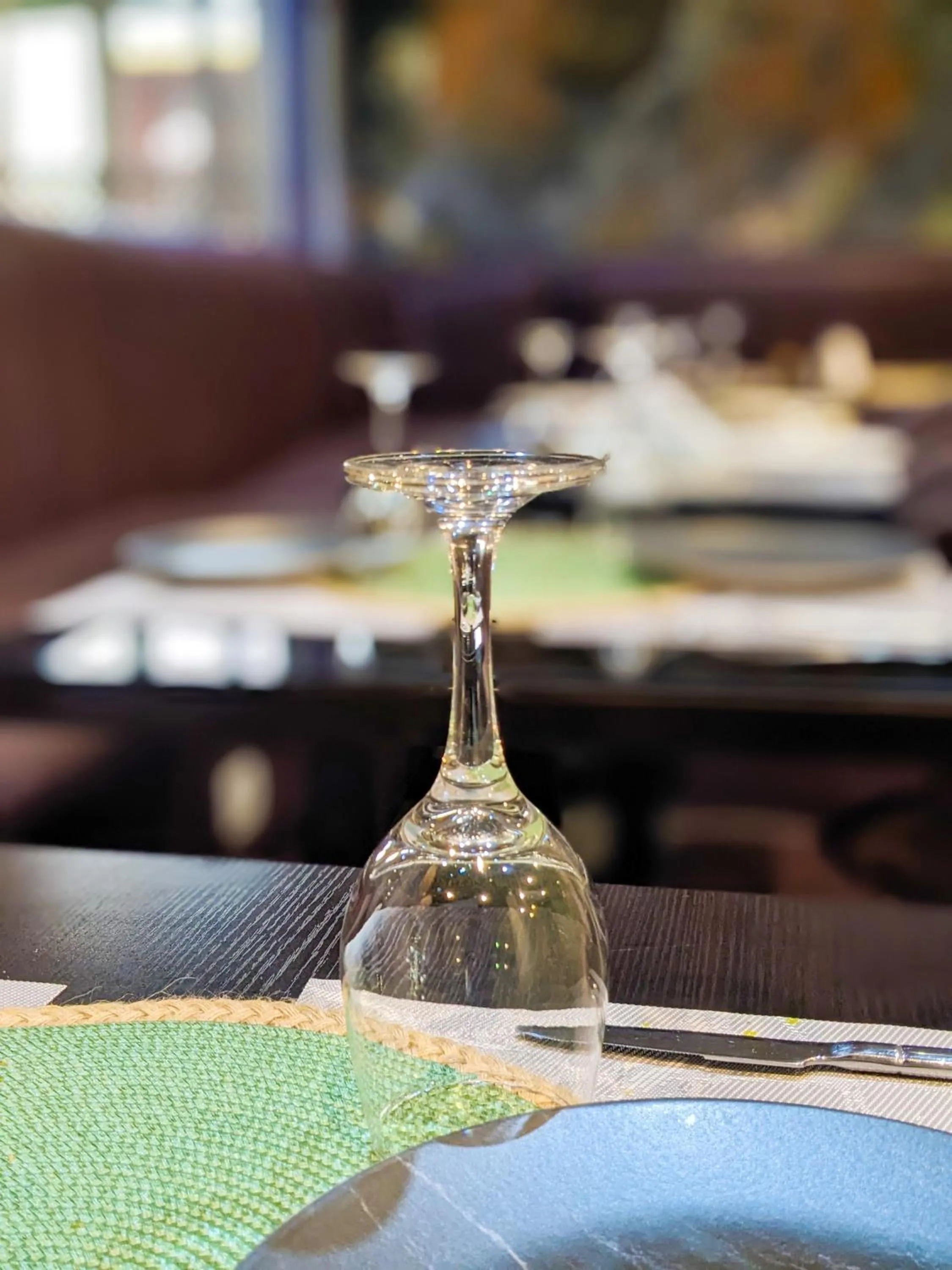 Restaurant/places to eat in Hotel M'Rode