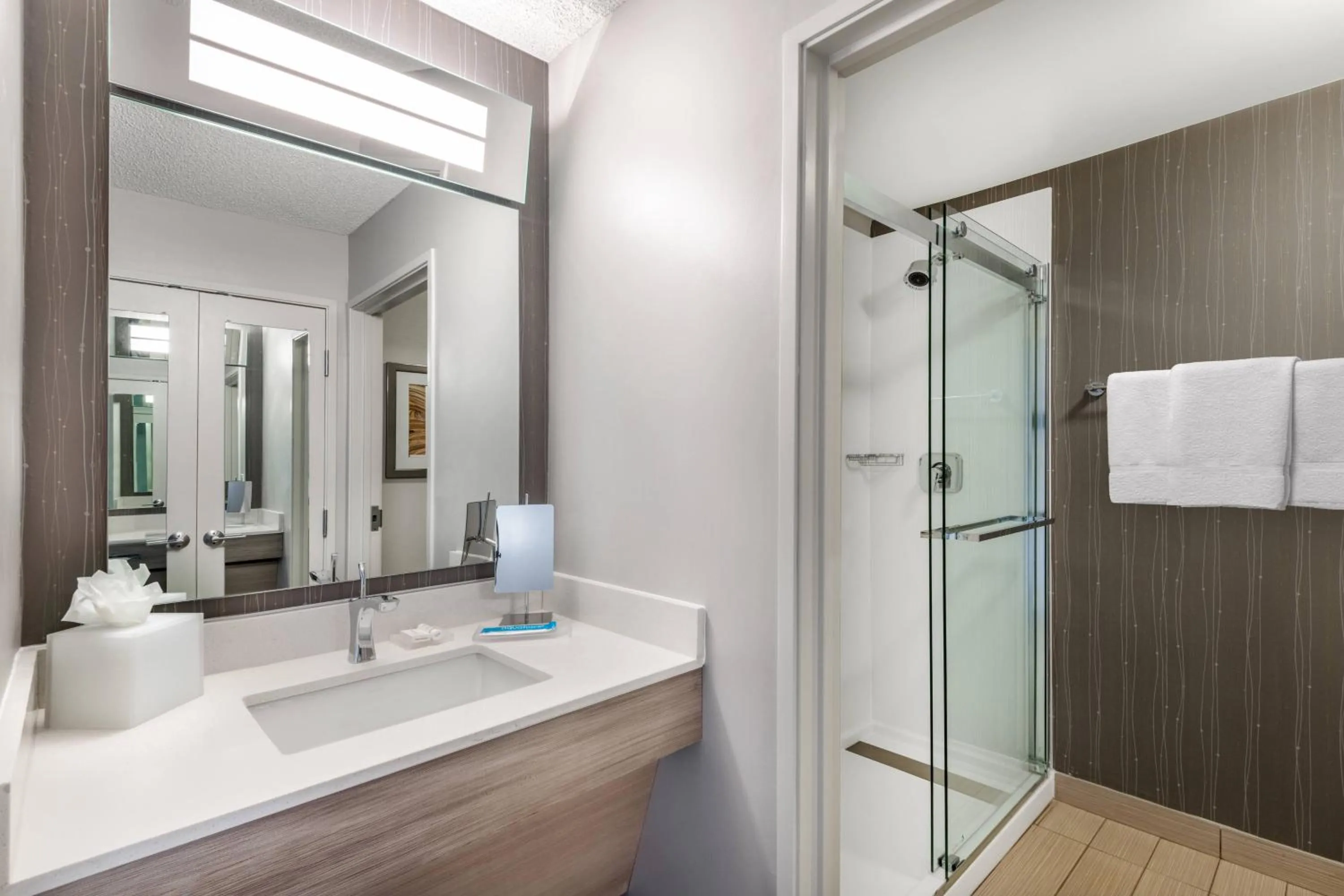 Bathroom in Courtyard by Marriott Reno