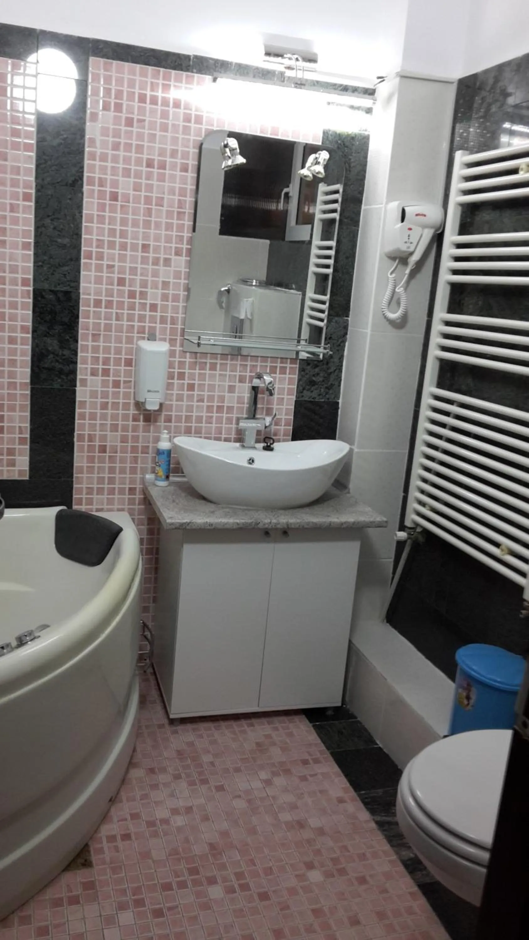 Bathroom in Carmen Studio