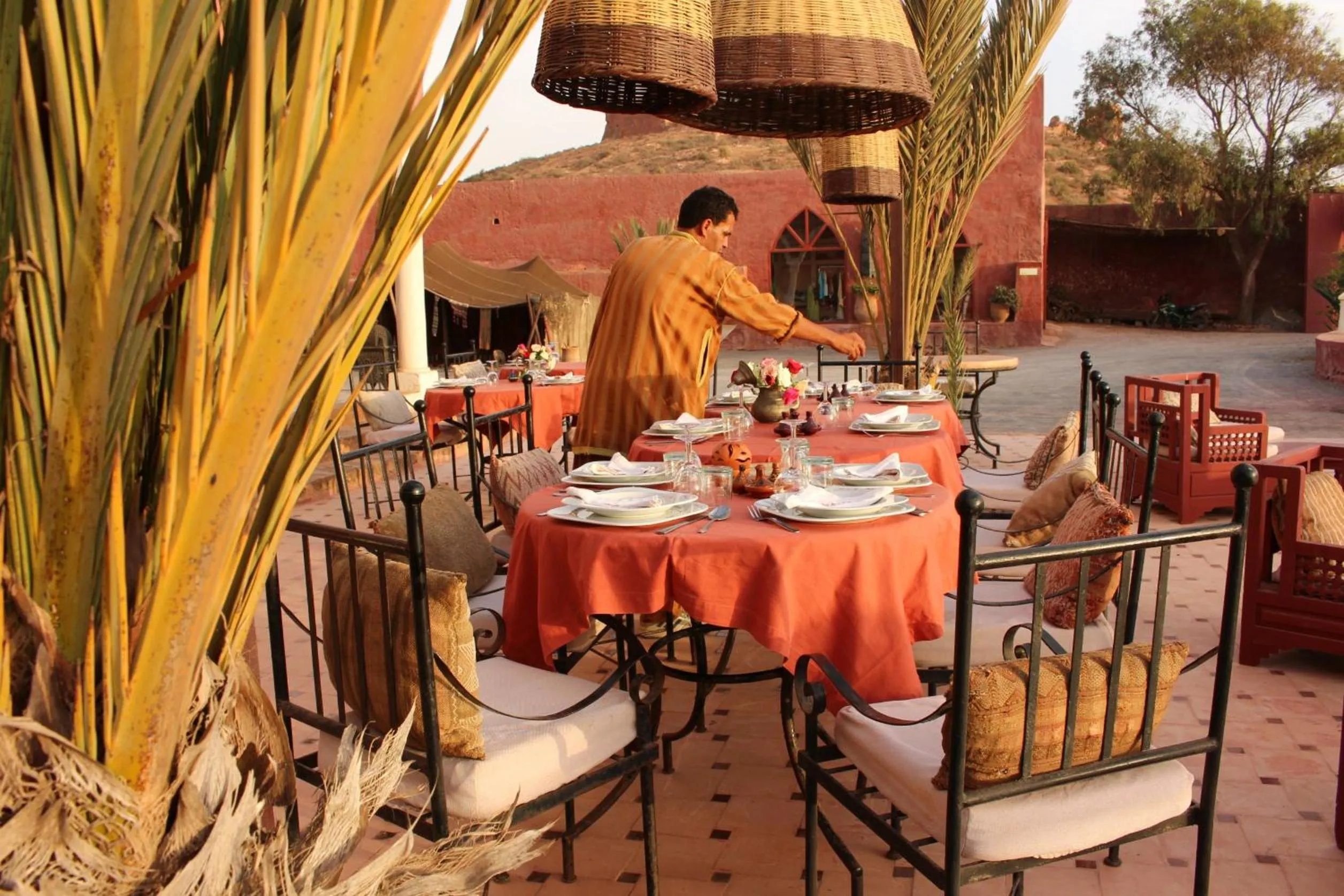 Restaurant/places to eat in Hotel De Charme Les 3 Chameaux 4 étoiles