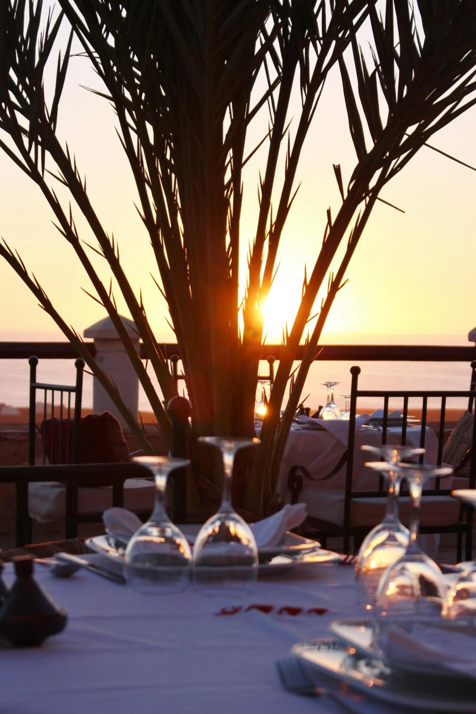 Patio in Hotel De Charme Les 3 Chameaux 4 étoiles
