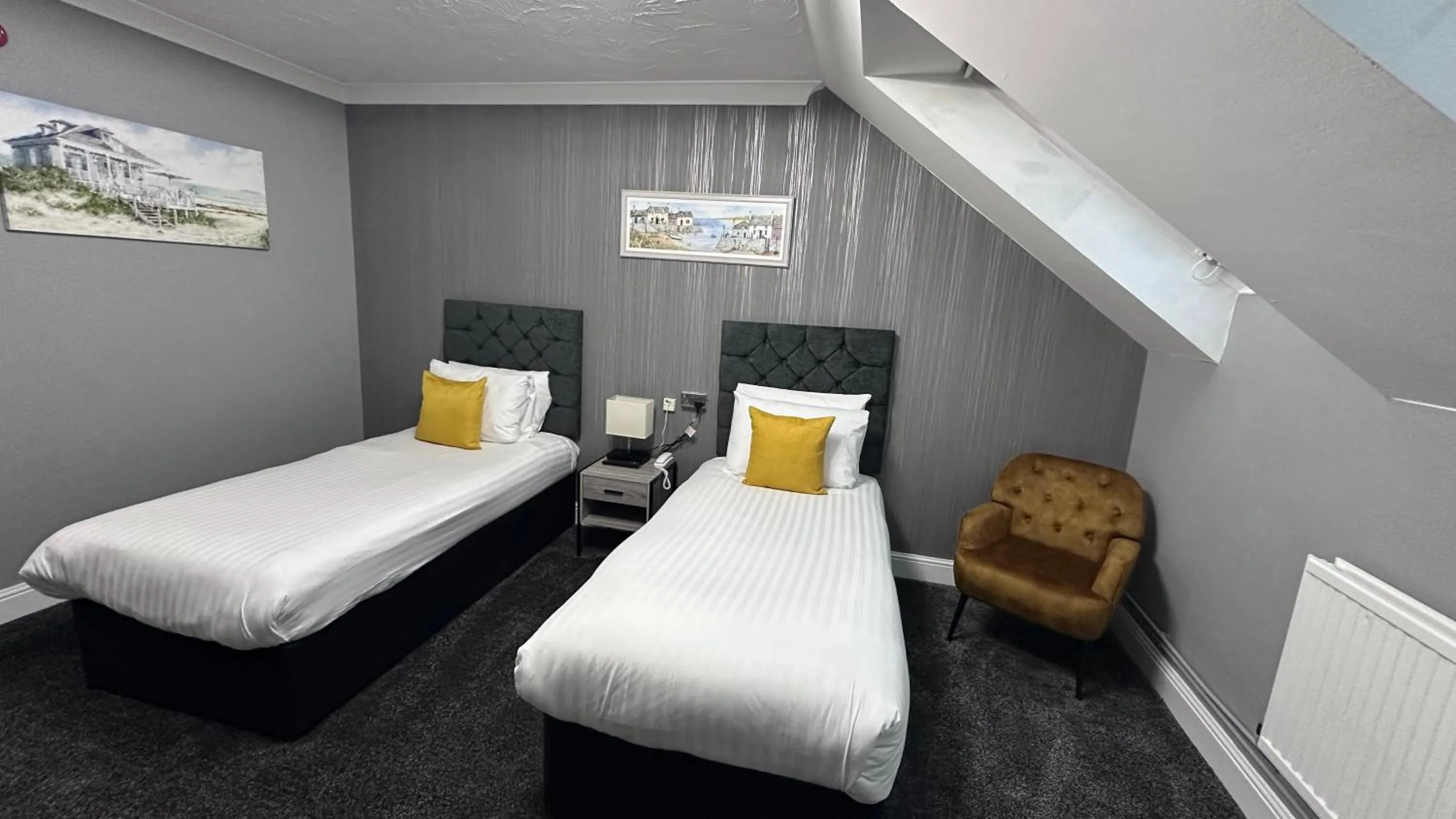 Bed in Dolphin Hotel St Ives