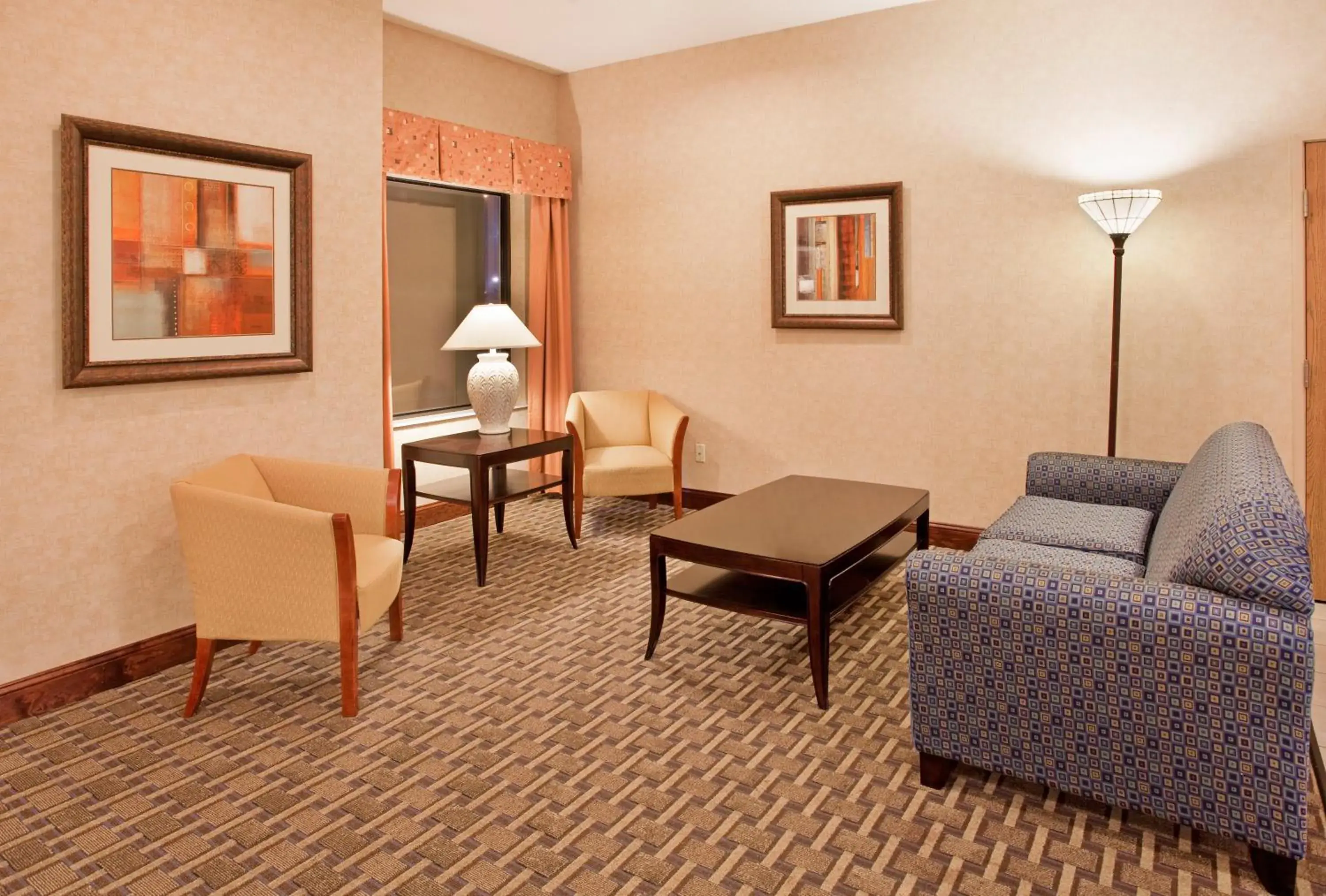 Property building in Holiday Inn Express Kansas City Liberty Missouri by IHG Property building in Holiday Inn Express Kansas City Liberty Missouri by IHG
