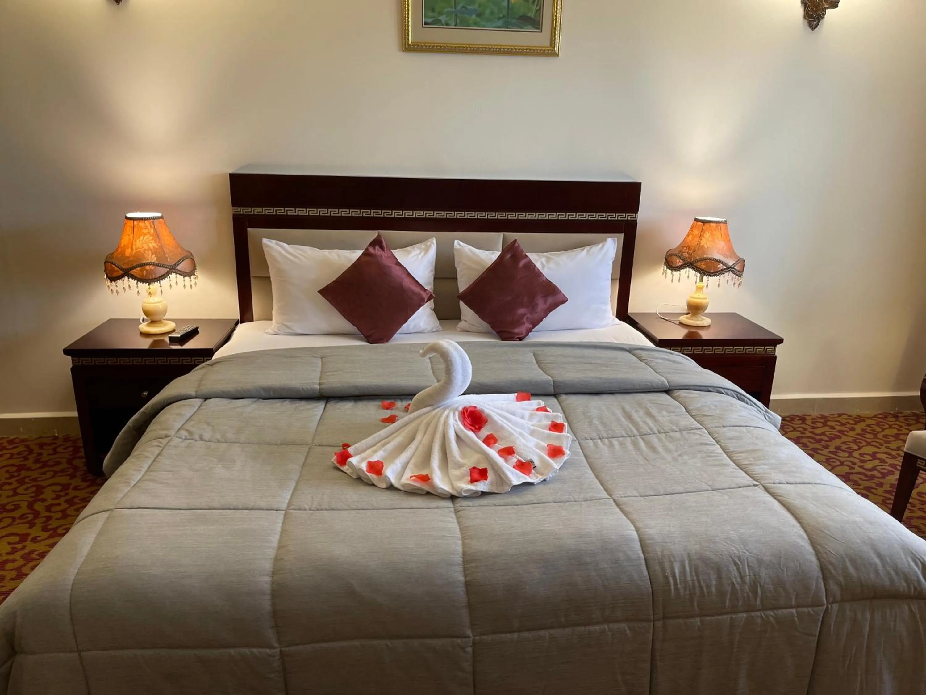 Bedroom, Bed in Boulevard Palace Hotel