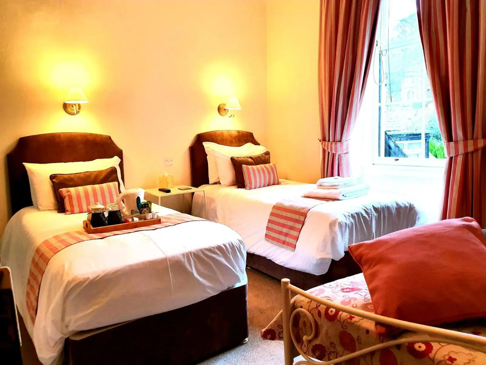 Bed in Lubnaig Guest House