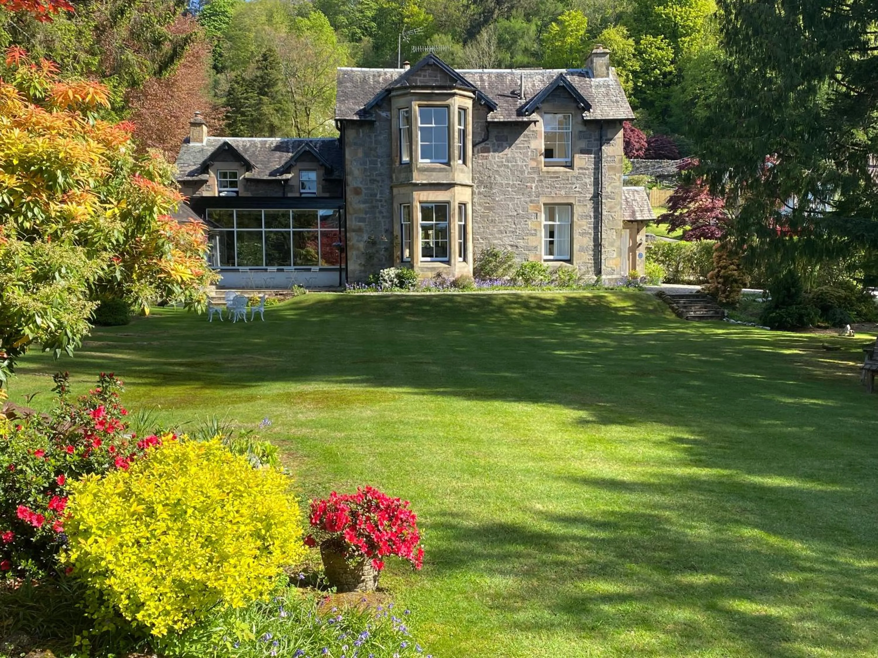 Property building in Lubnaig Guest House