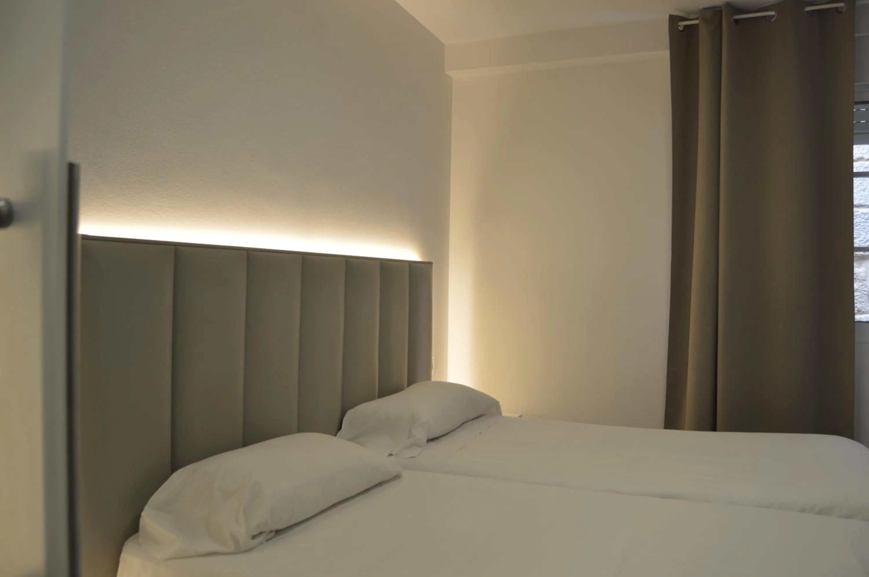 Twin Room in Hotel Marín