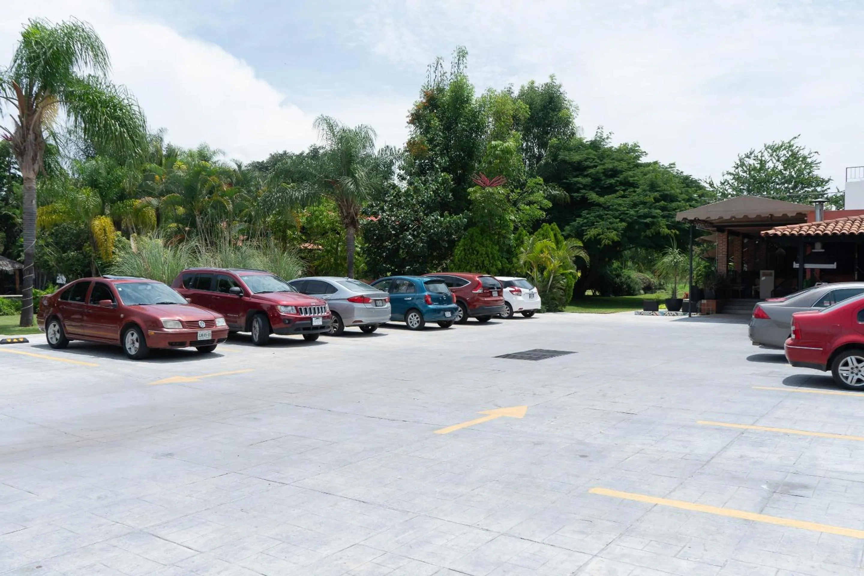 On site in Capital O La Joya Del Lago