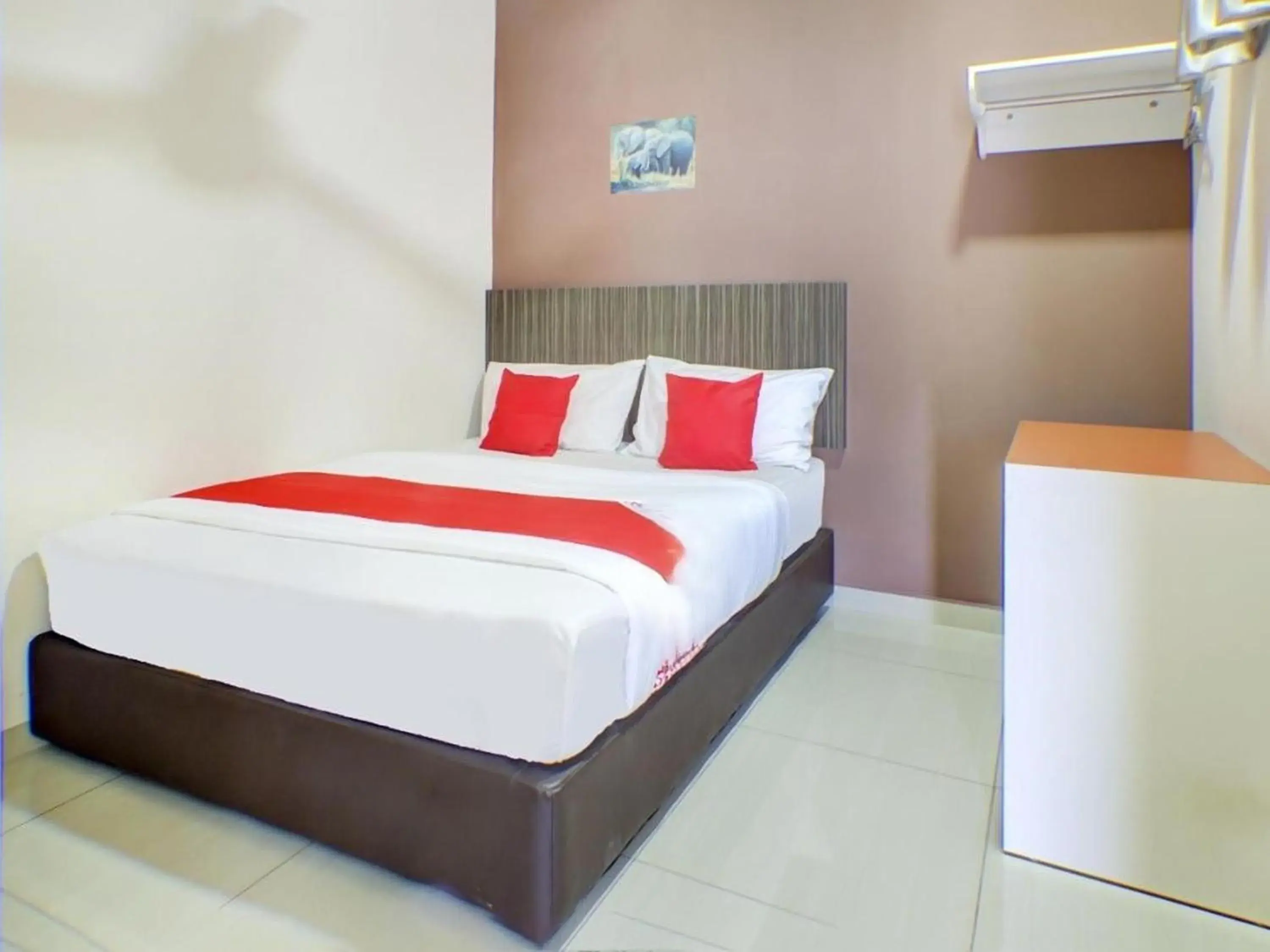 Bedroom in JS Hotel, Johor Bahru Bedroom in JS Hotel, Johor Bahru