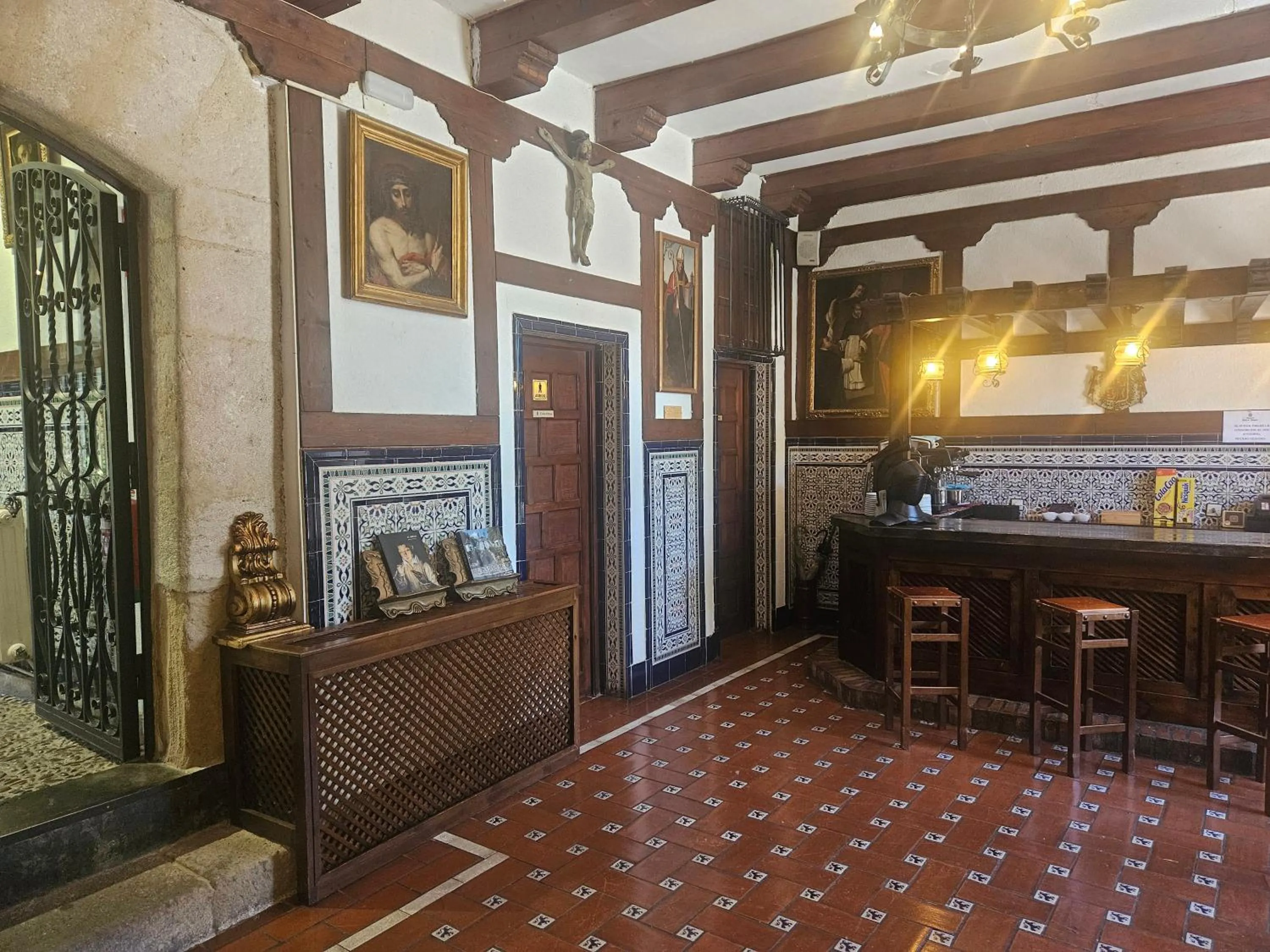 Property building in Hosteria Real de Zamora