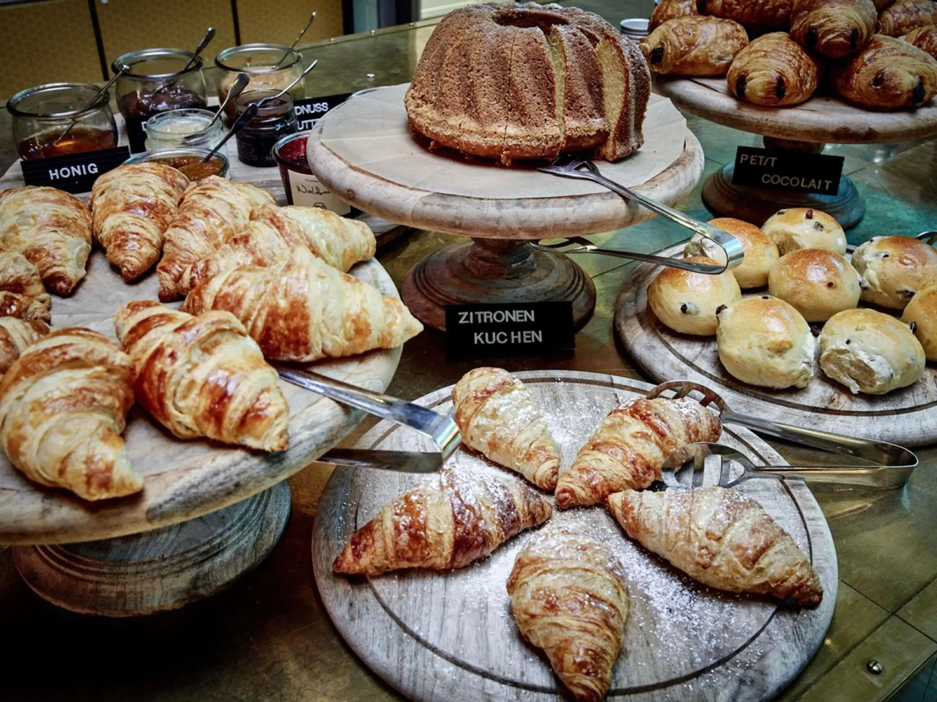 Breakfast in 25hours Hotel The Royal Bavarian Breakfast in 25hours Hotel The Royal Bavarian