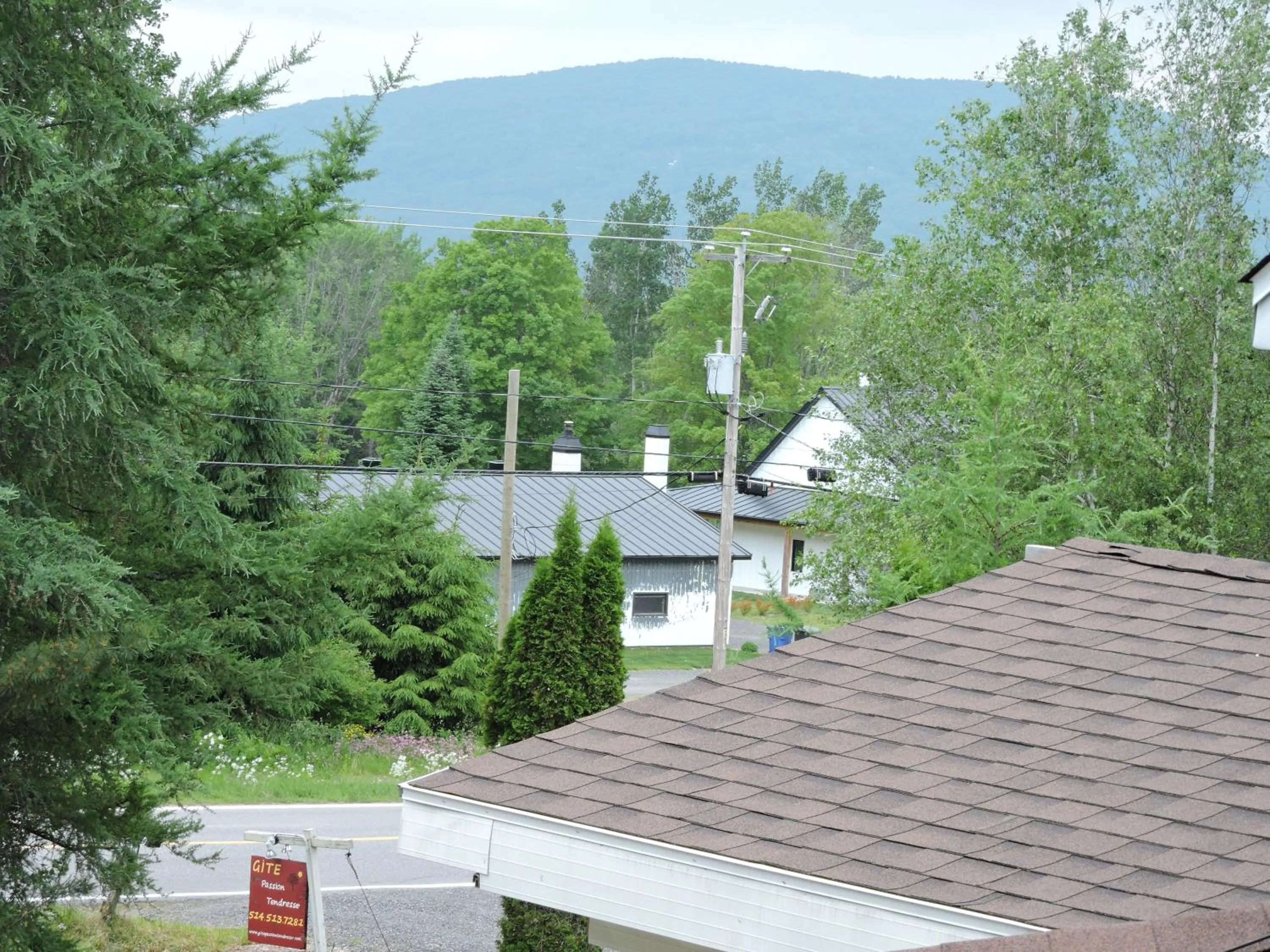 Mountain view in Gite Passion et Tendresse B&B