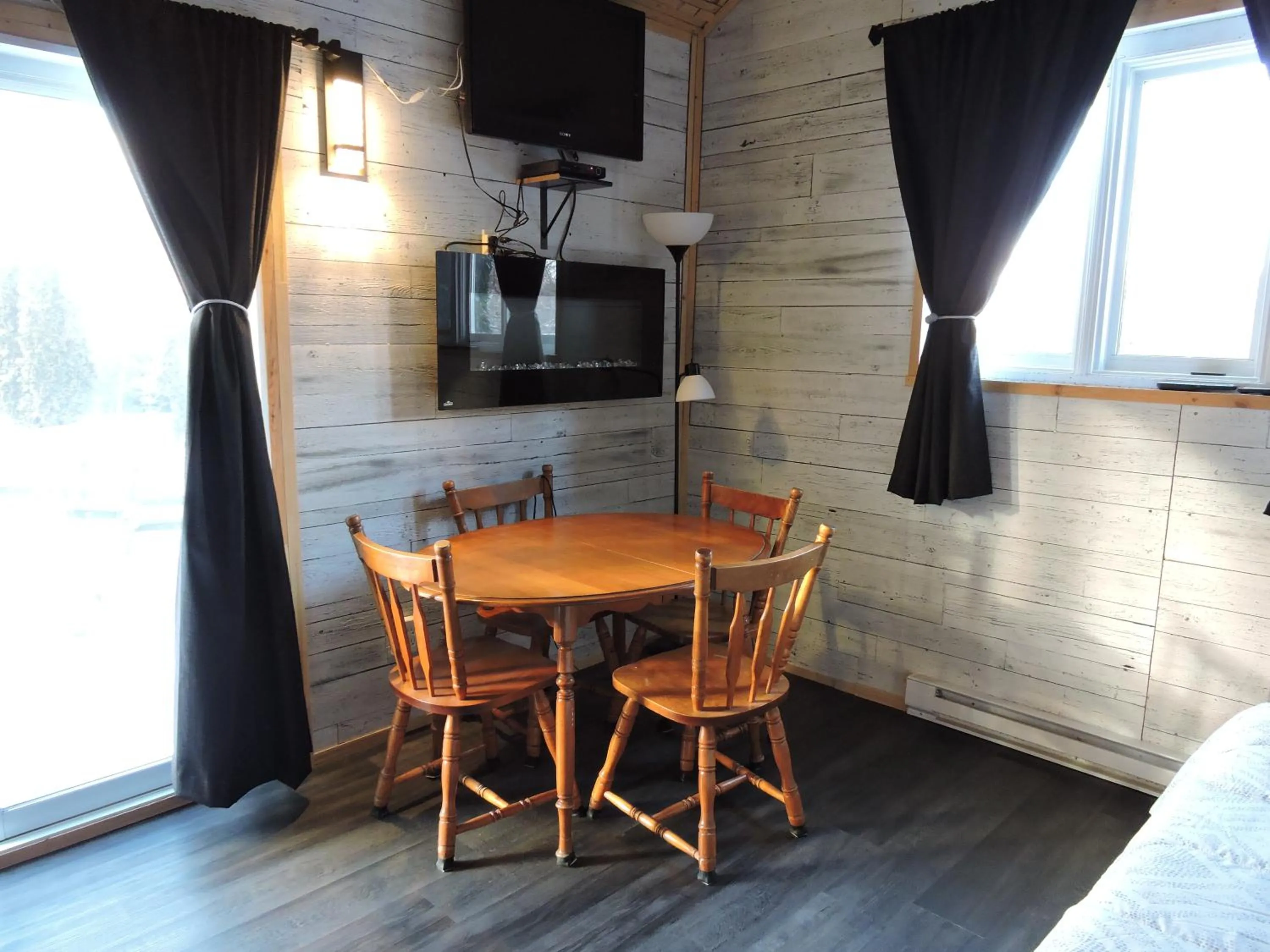 Dining area in Gite Passion et Tendresse B&B