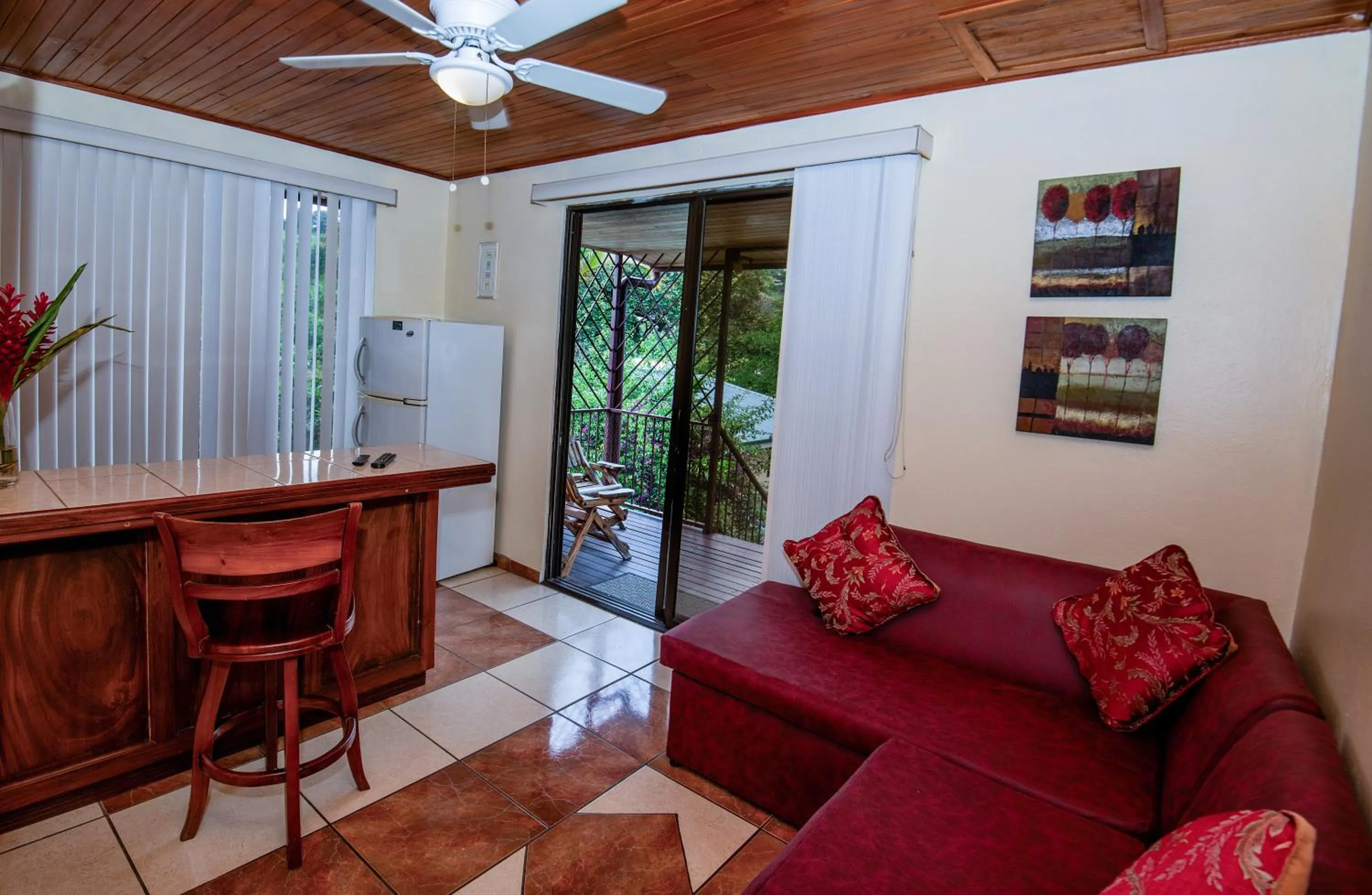 La Terraza Guest House B&B