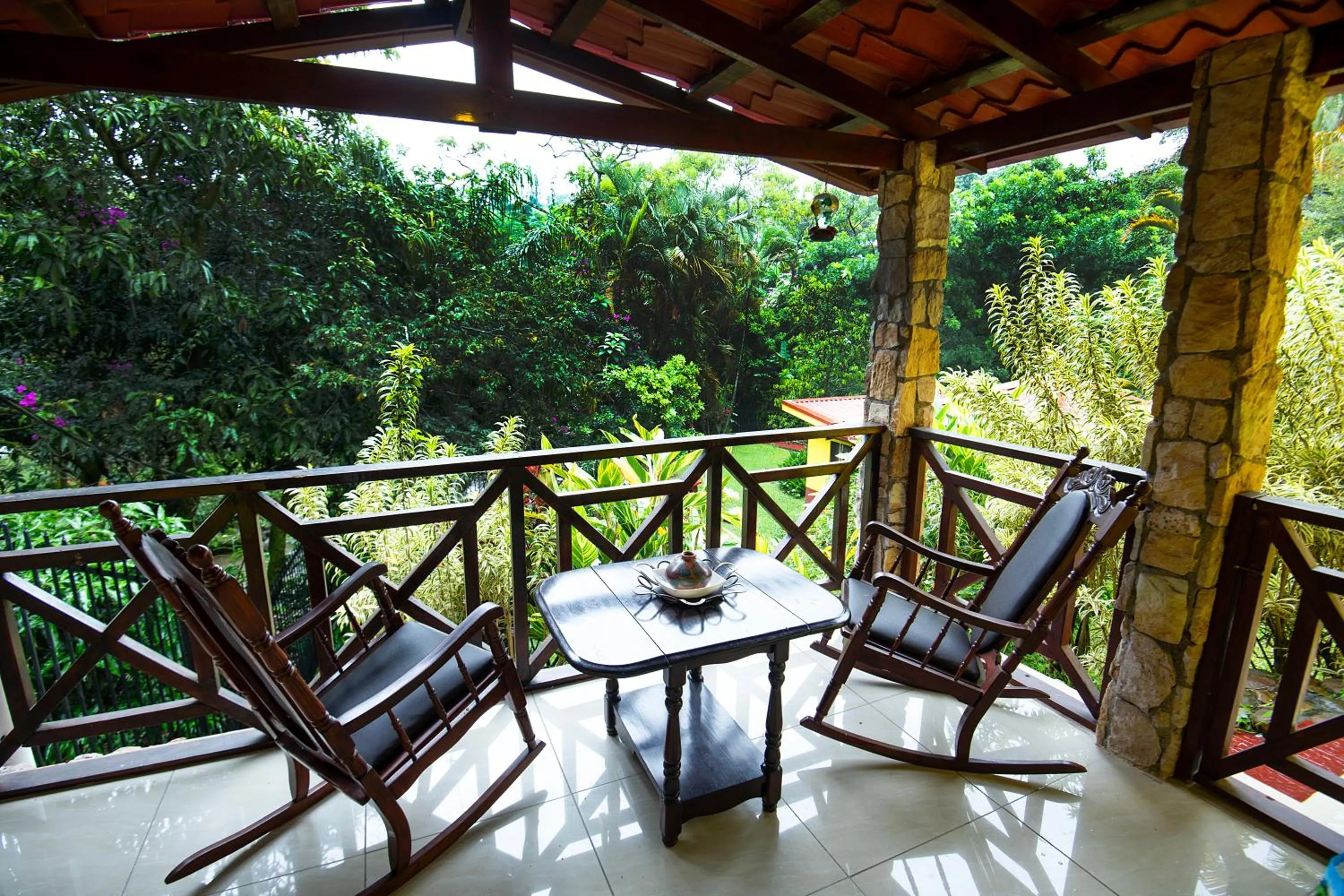 La Terraza Guest House B&B