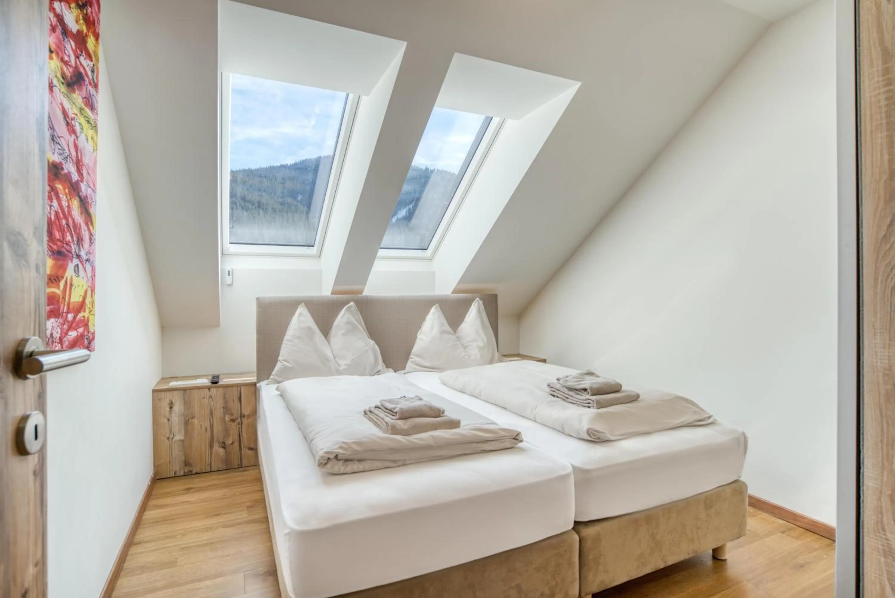 Photo of the whole room, Bed in COOEE alpin Hotel Dachstein