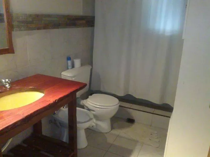 Toilet in Canu Loft