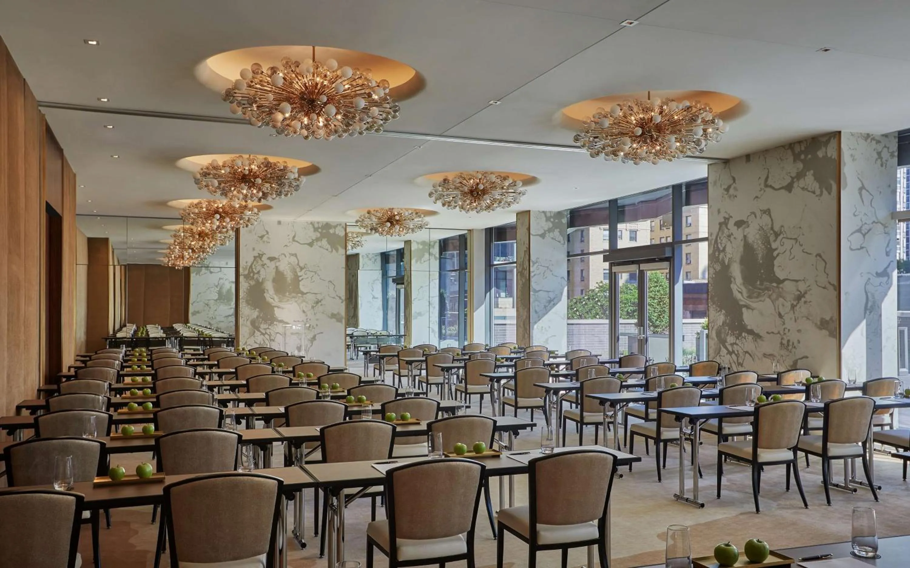 Banquet/Function facilities in Viceroy Chicago
