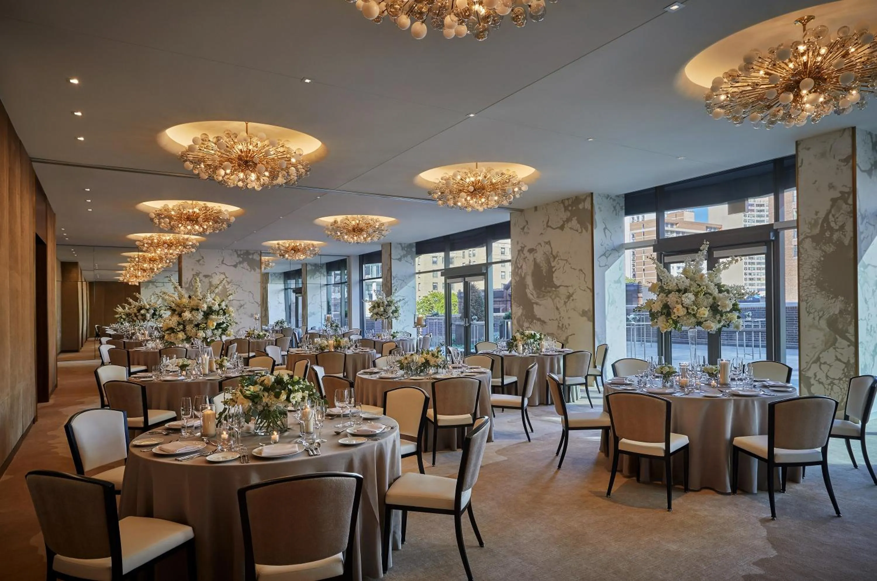 Banquet/Function facilities in Viceroy Chicago