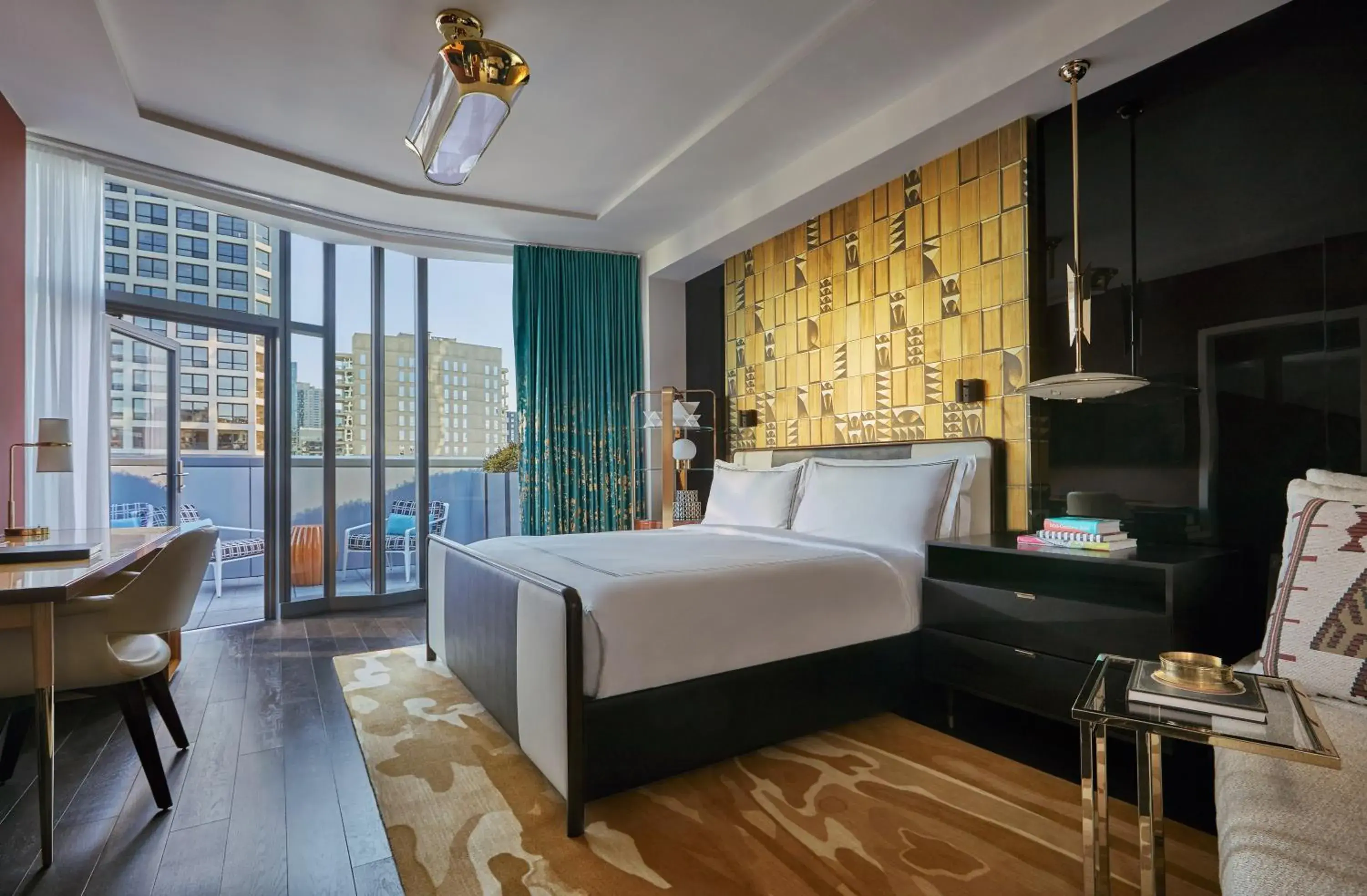 Junior Suite with Terrace in Viceroy Chicago Junior Suite with Terrace in Viceroy Chicago