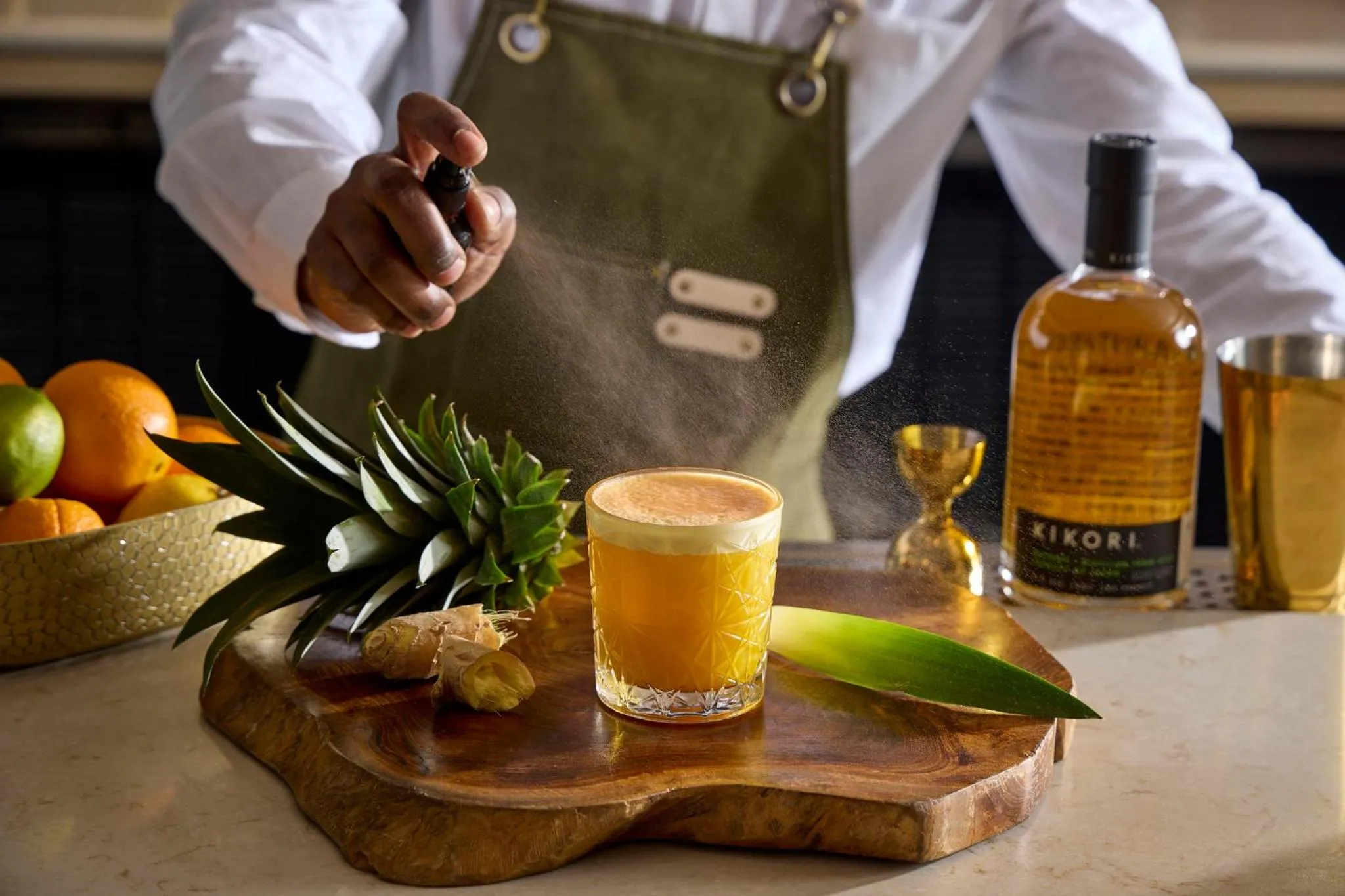 Restaurant/places to eat in Viceroy Chicago