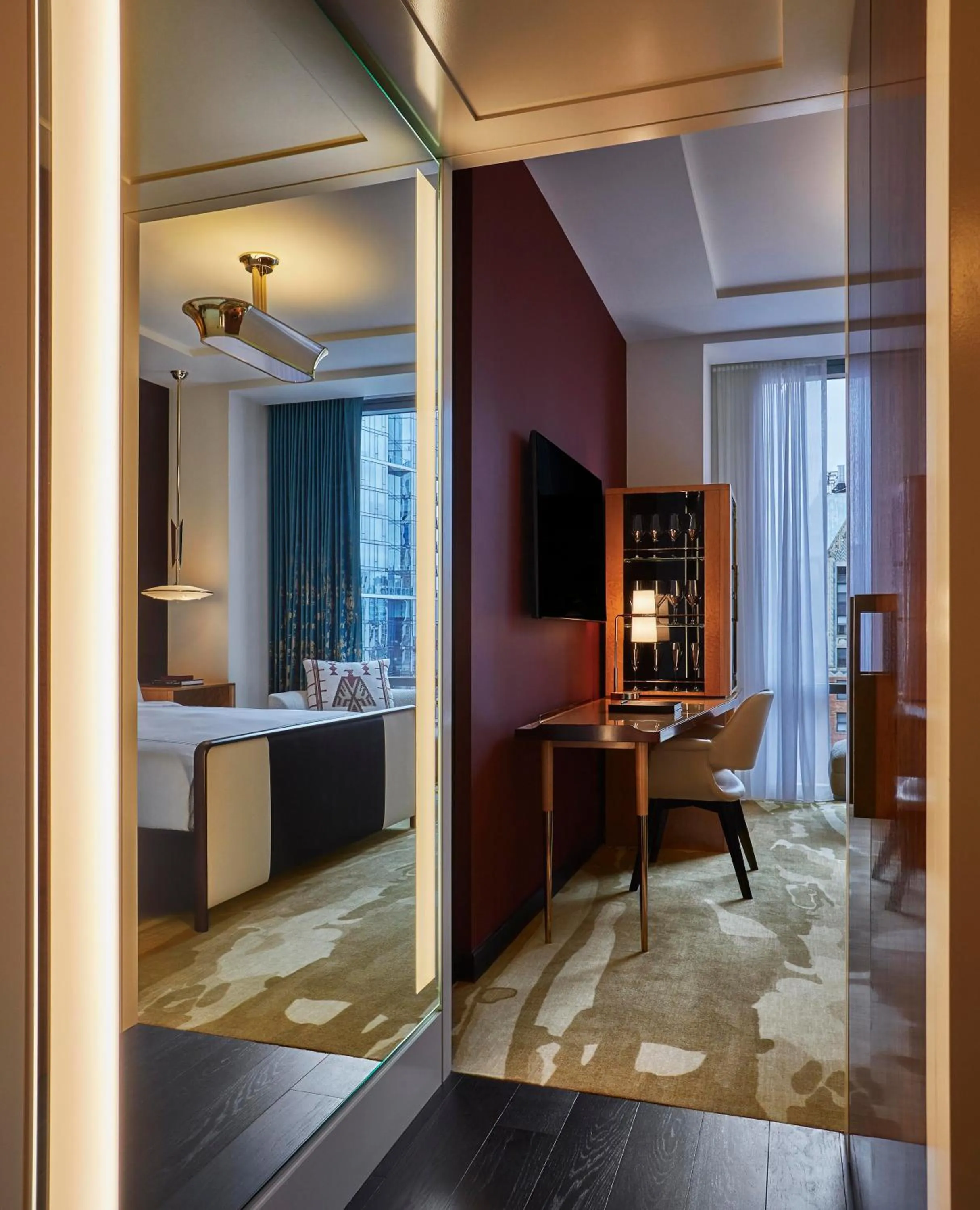 Bed in Viceroy Chicago