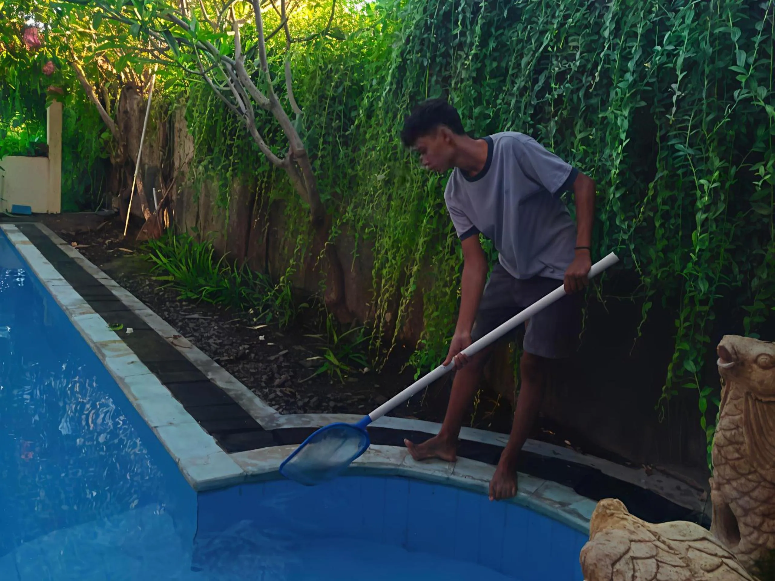 Staff in Gili Buana Hostel & Backpackers Gili Air