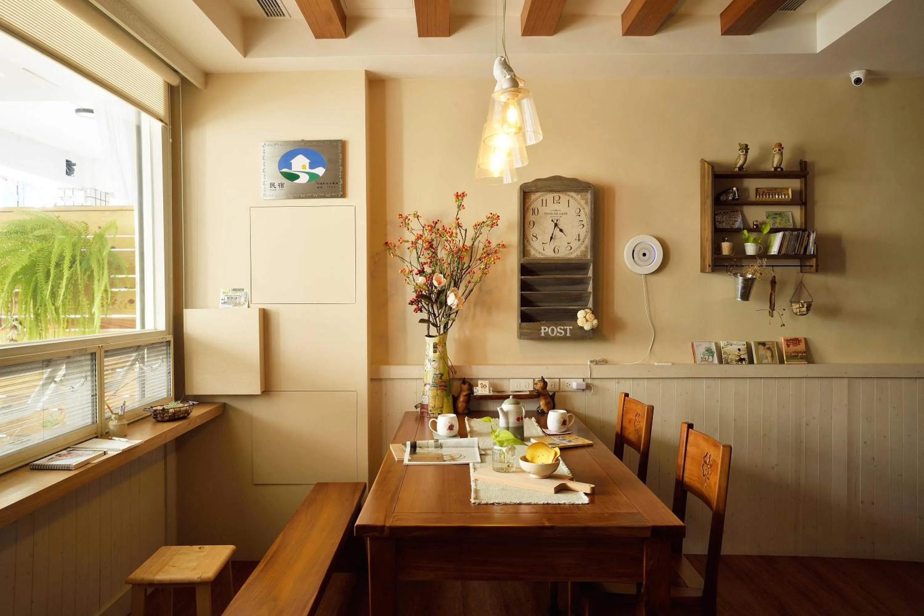 Communal lounge/ TV room in Good day