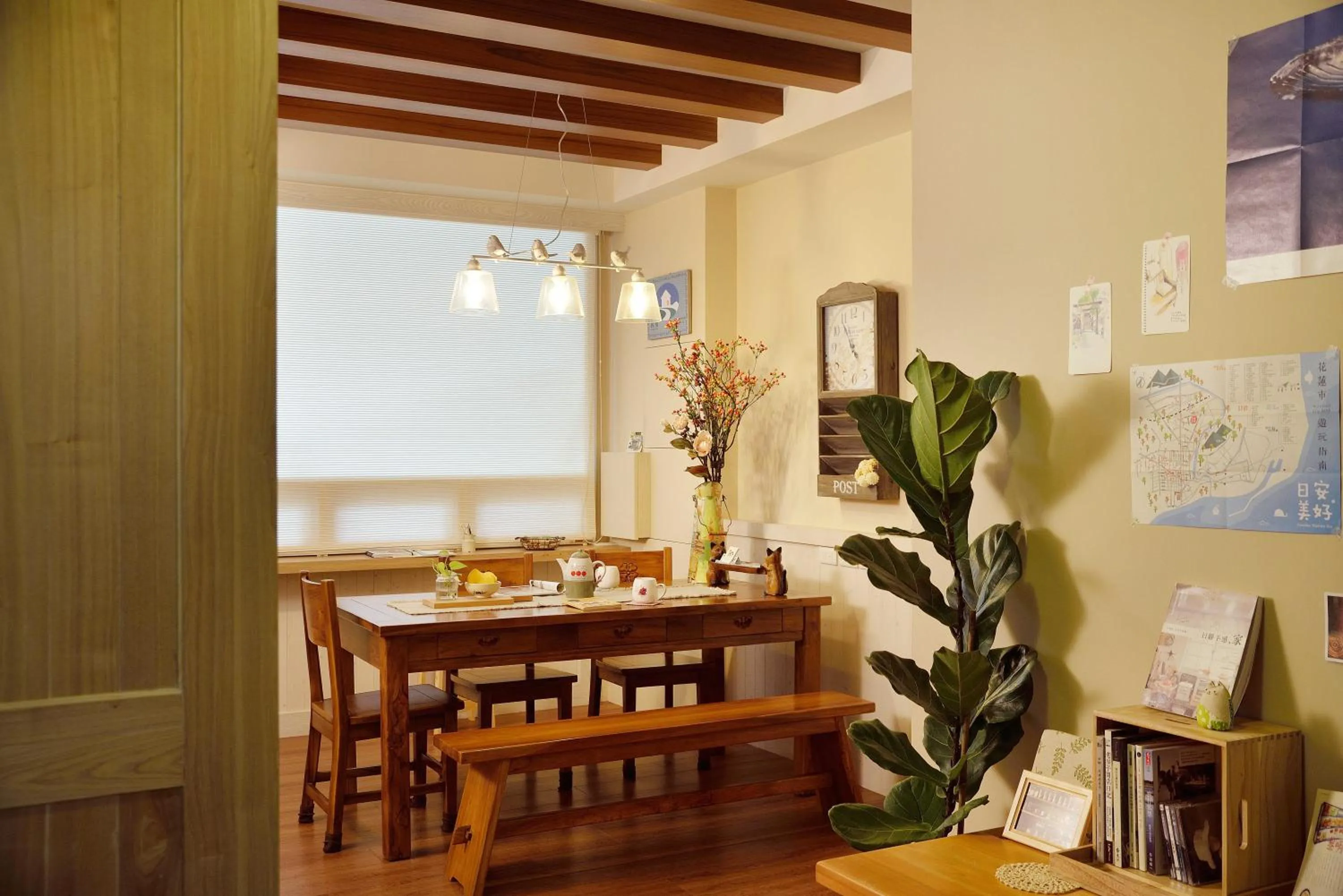 Communal lounge/ TV room in Good day