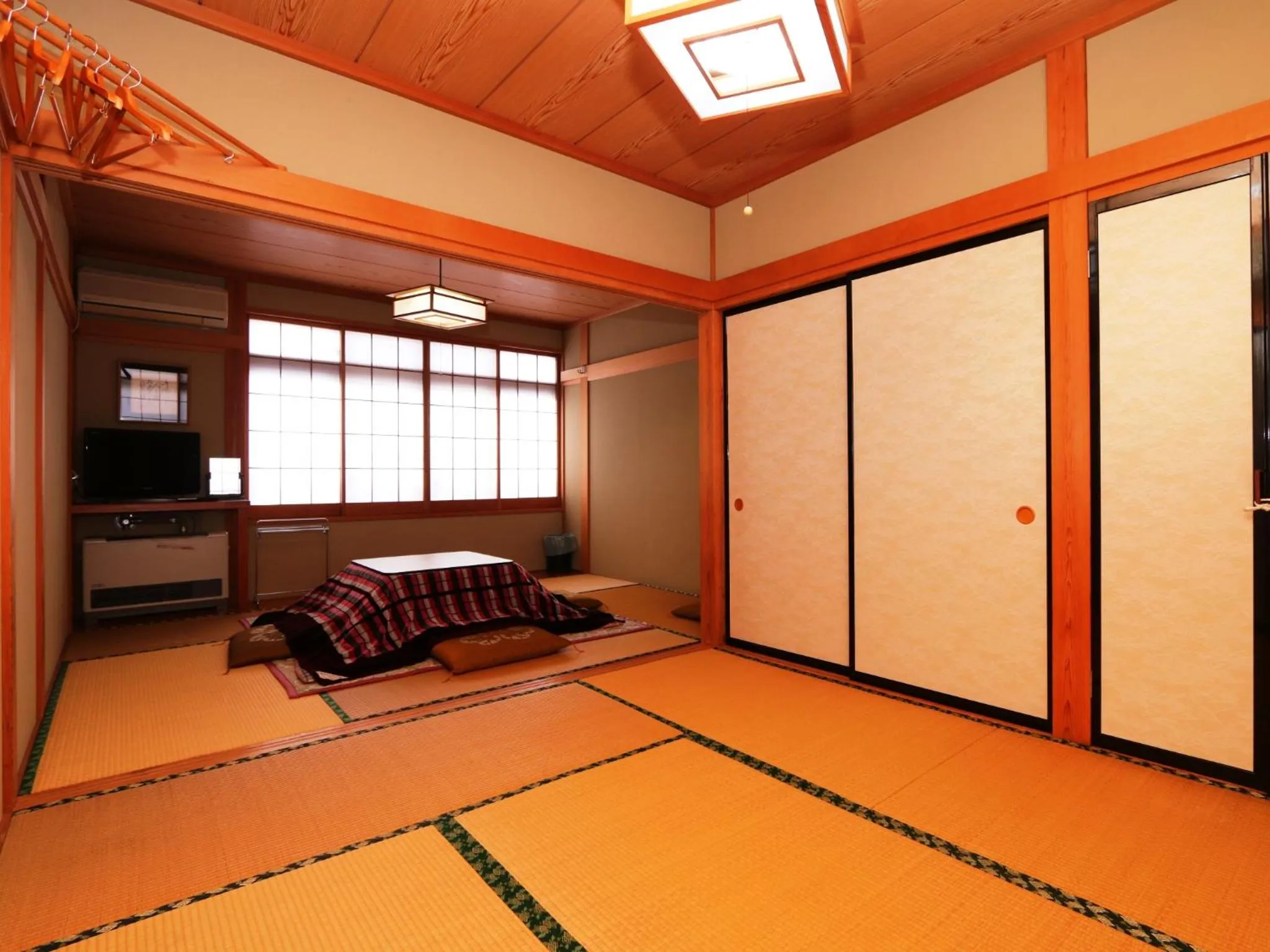 Photo of the whole room in Minshuku Kojima