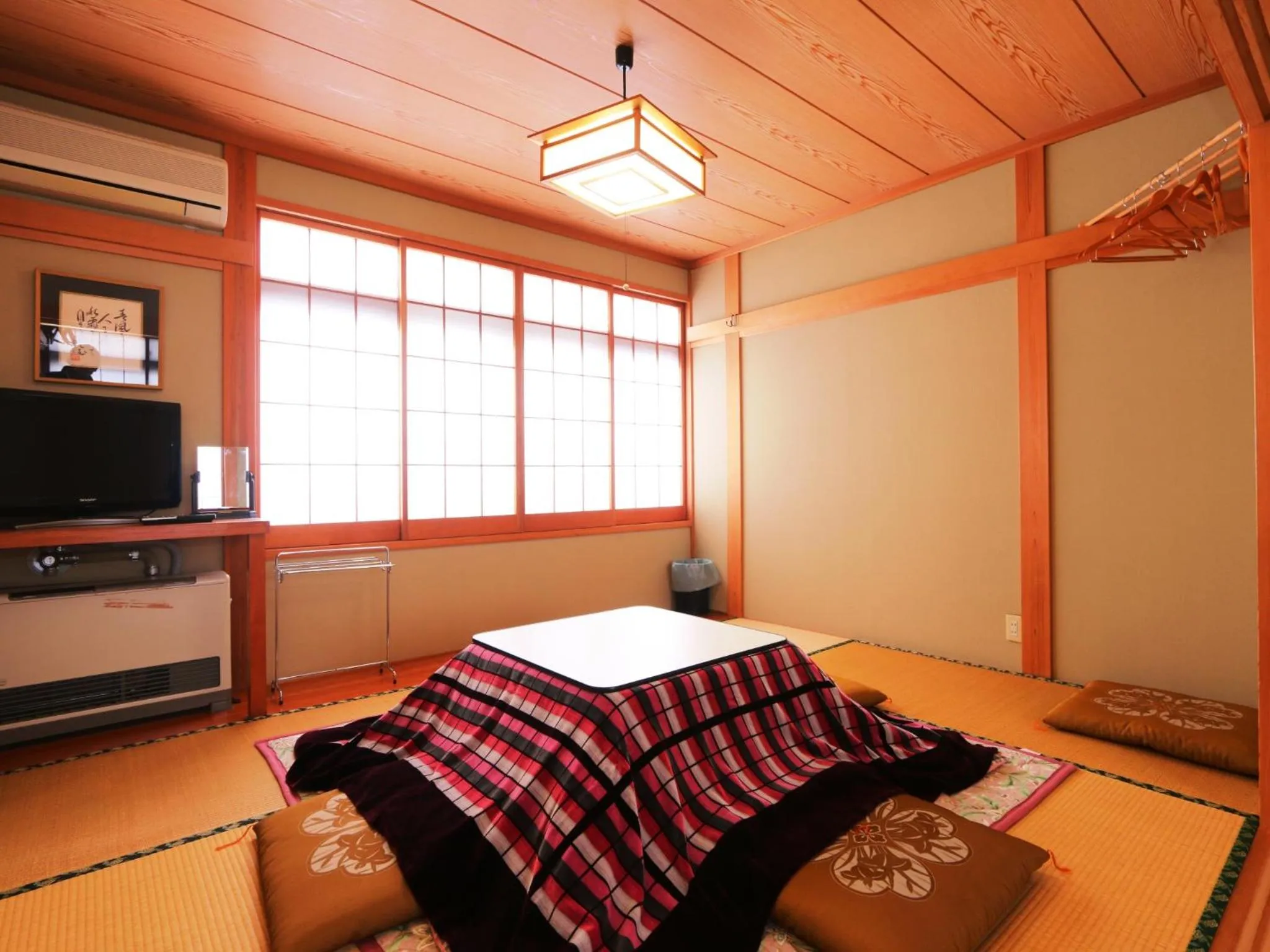 Photo of the whole room, Bed in Minshuku Kojima