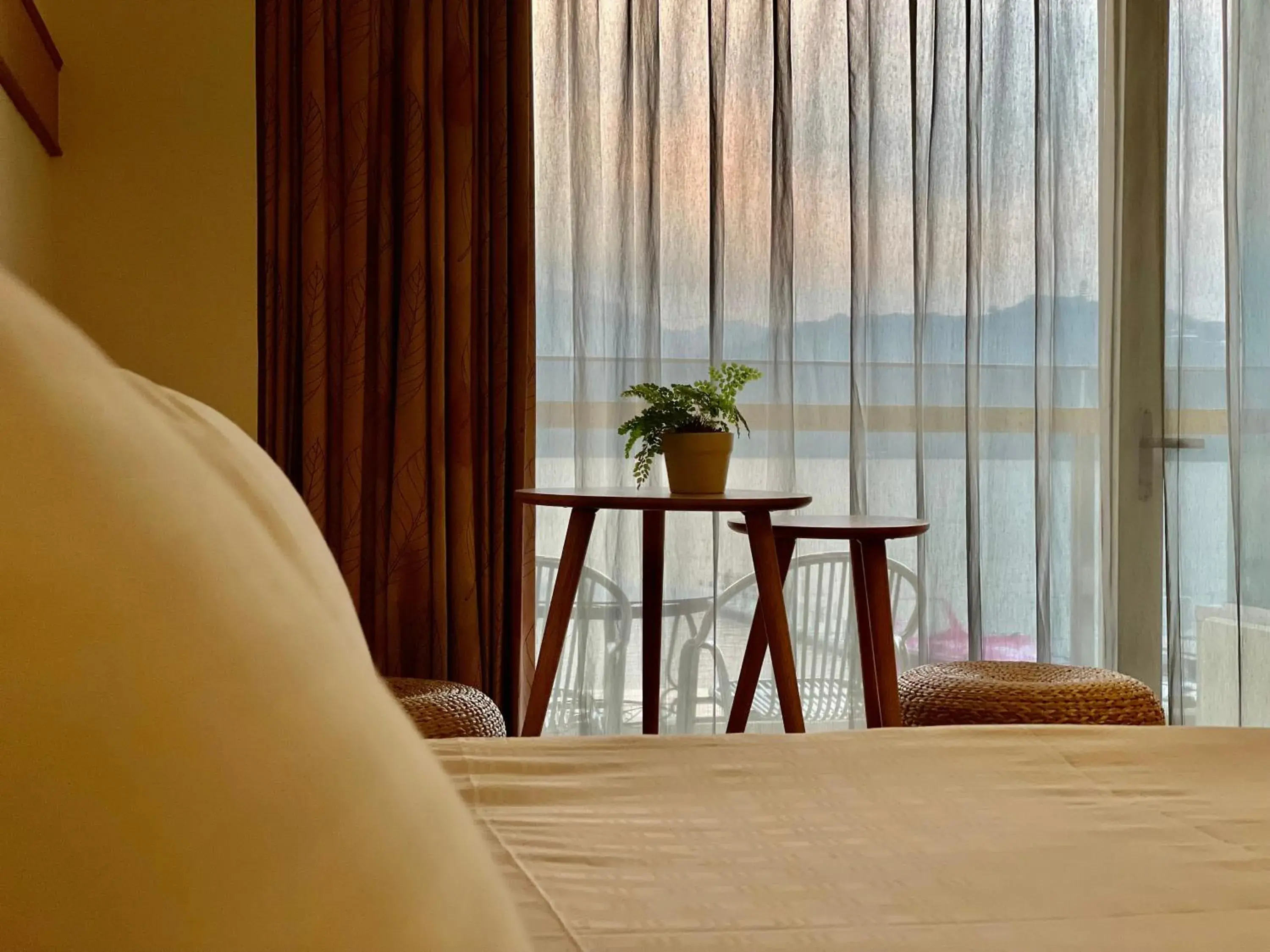 Seating area, Bed in Ming Hu B&B Seating area, Bed in Ming Hu B&B