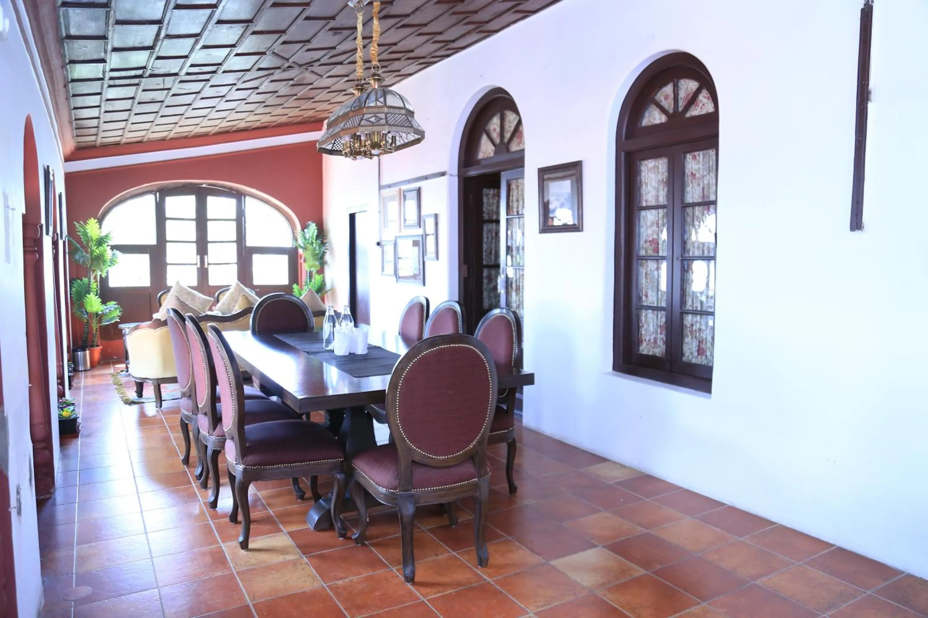 Dining area in Raghu Vilas