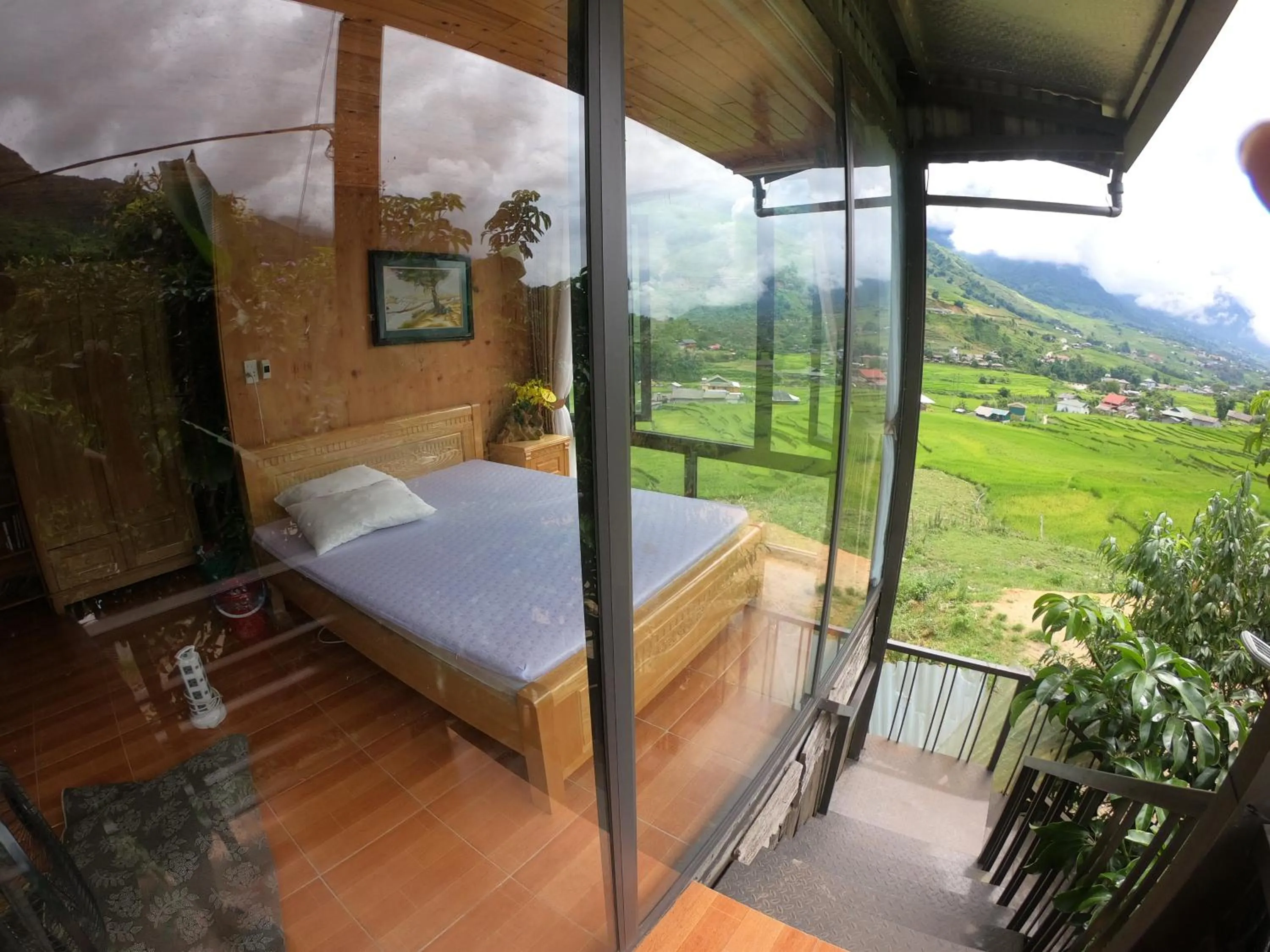 Mountain view, Bed in Amica House