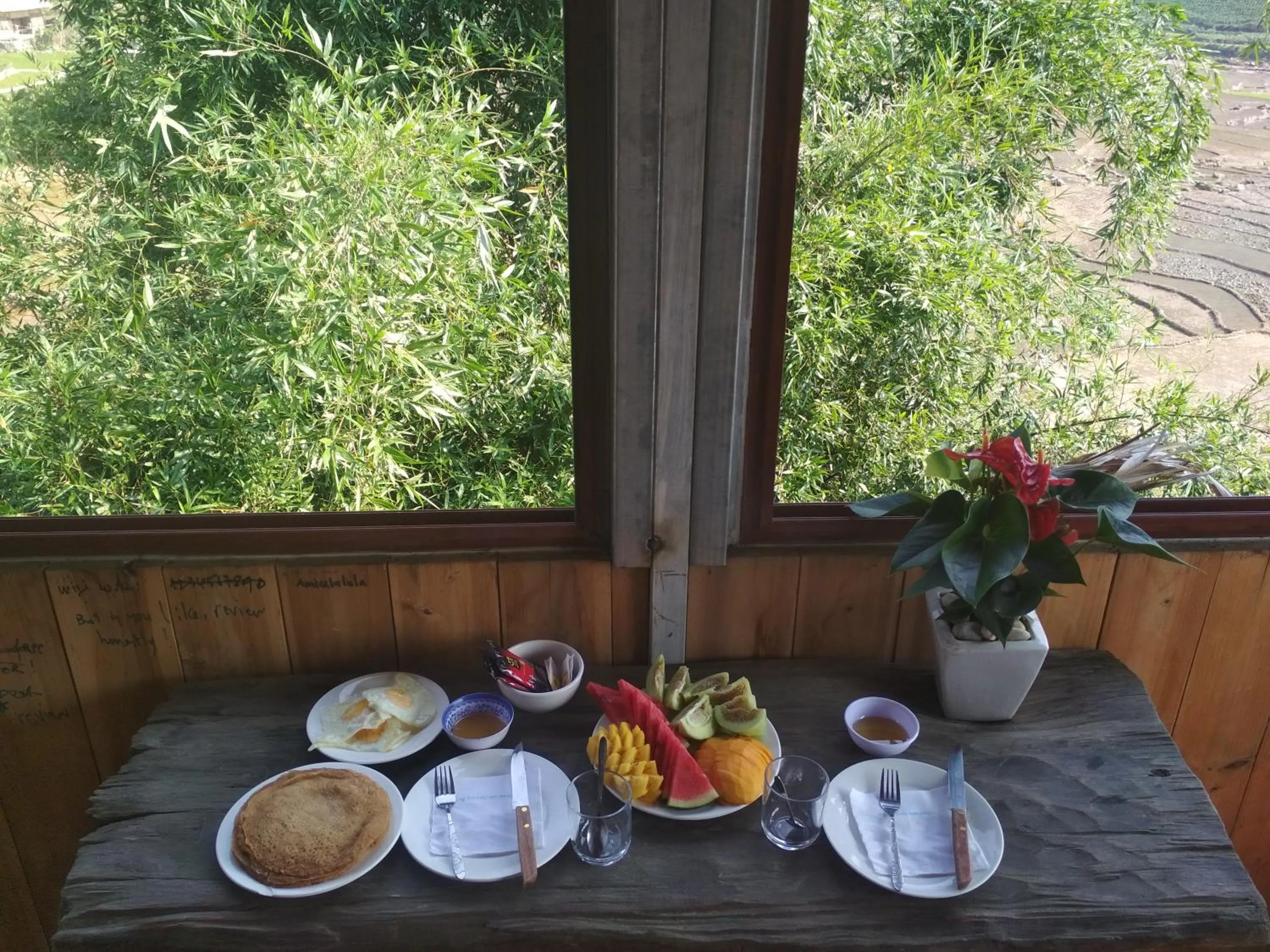 Food and drinks in Amica House