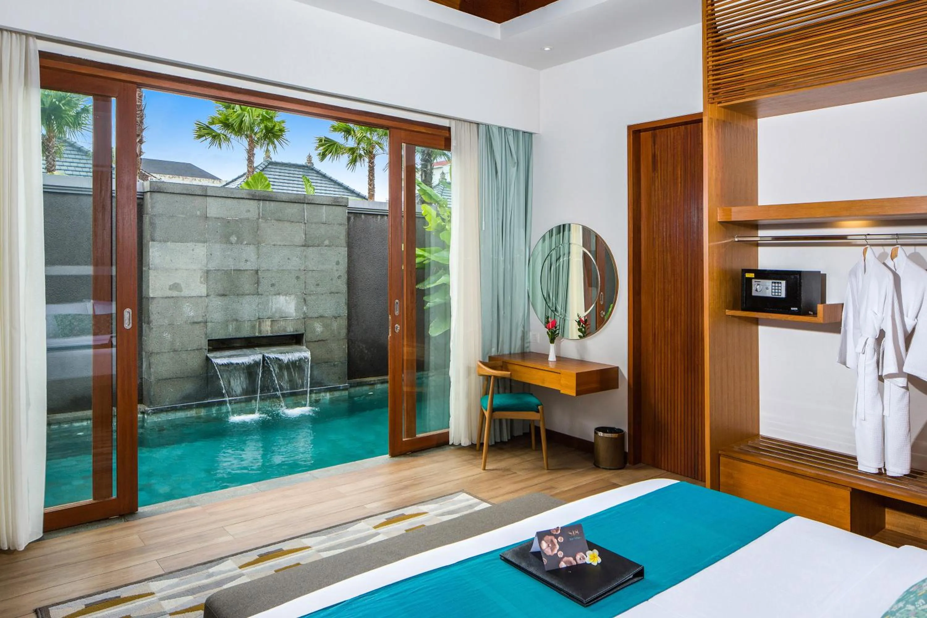 Swimming pool, Bed in S18 Bali Villas