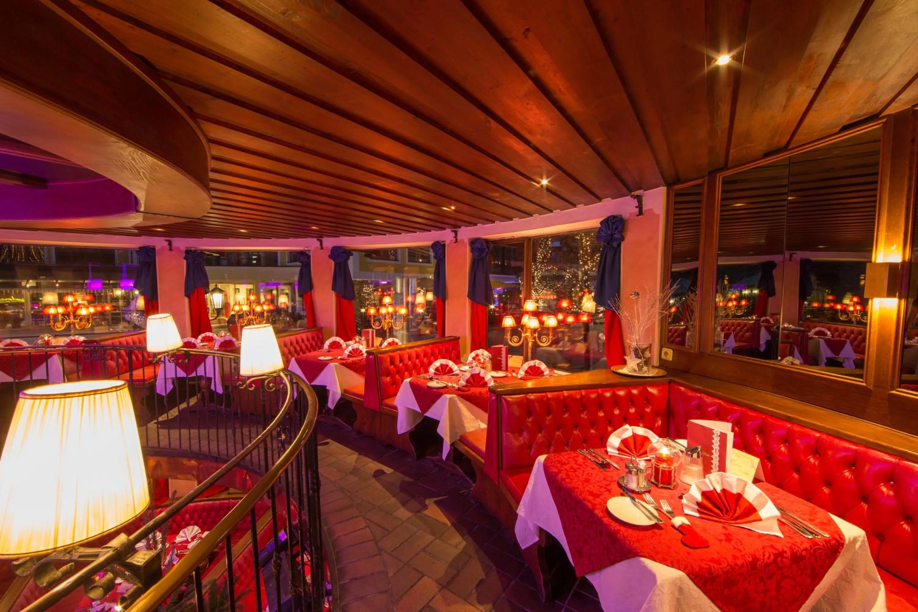 Restaurant/places to eat in Berger's Sporthotel