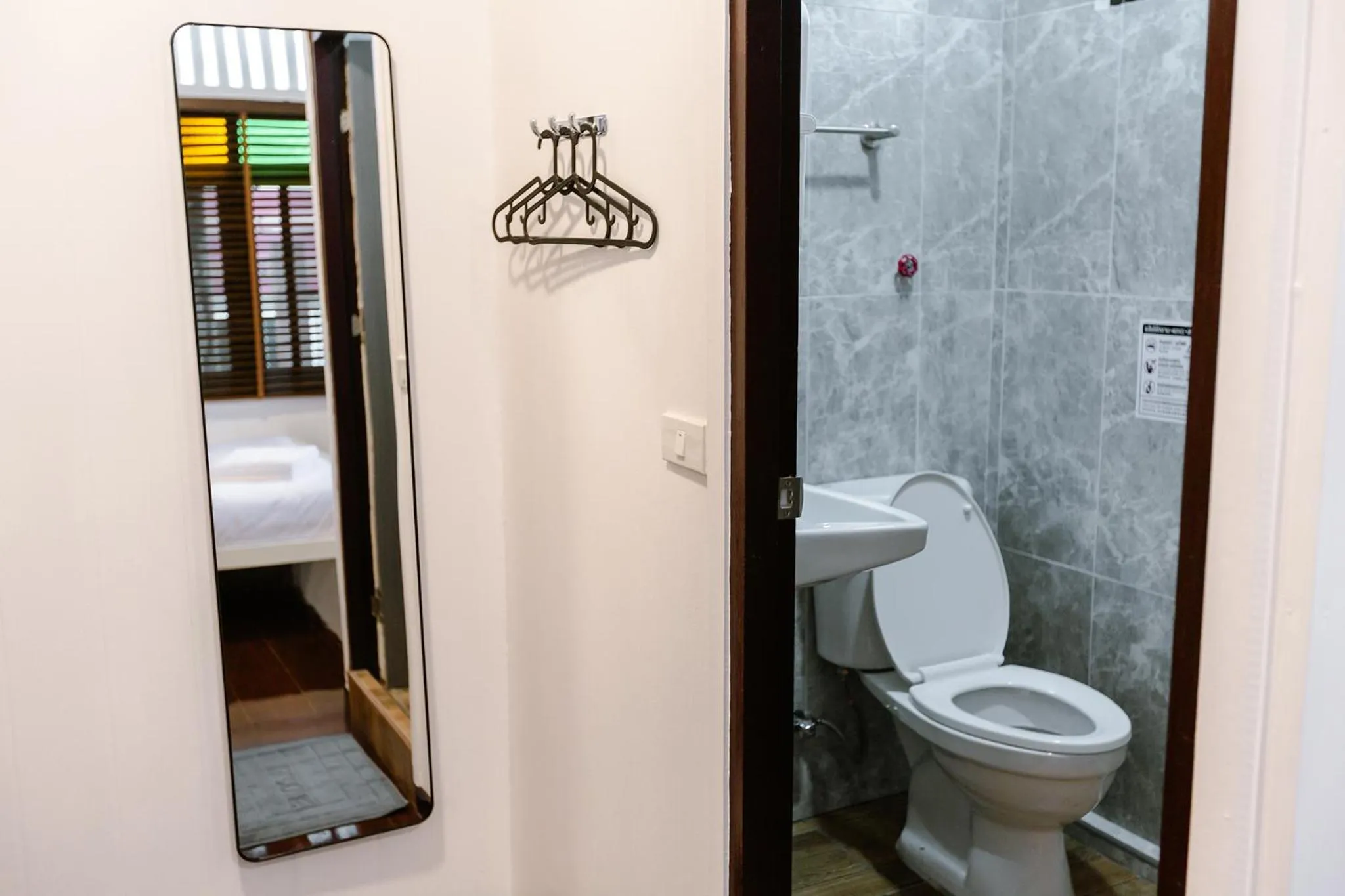 Toilet in Diff Hostel