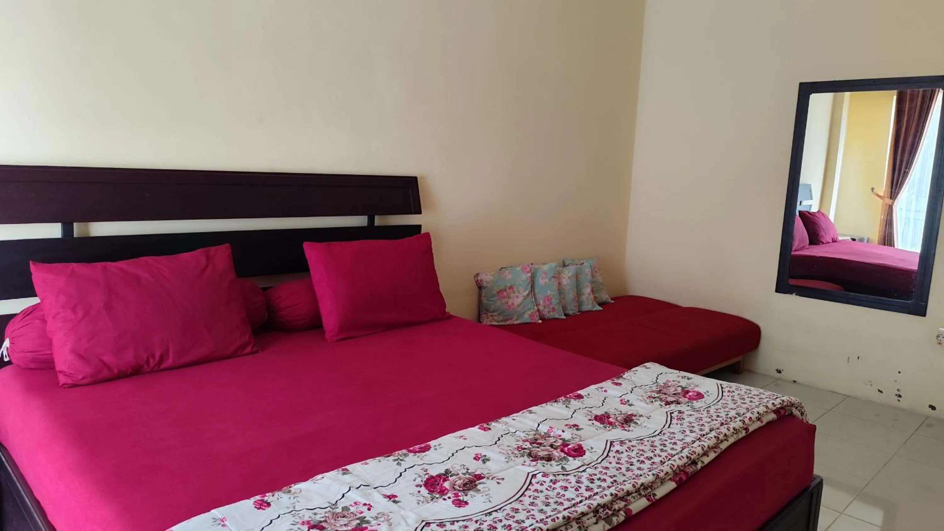 Bed in Hansel Homestay