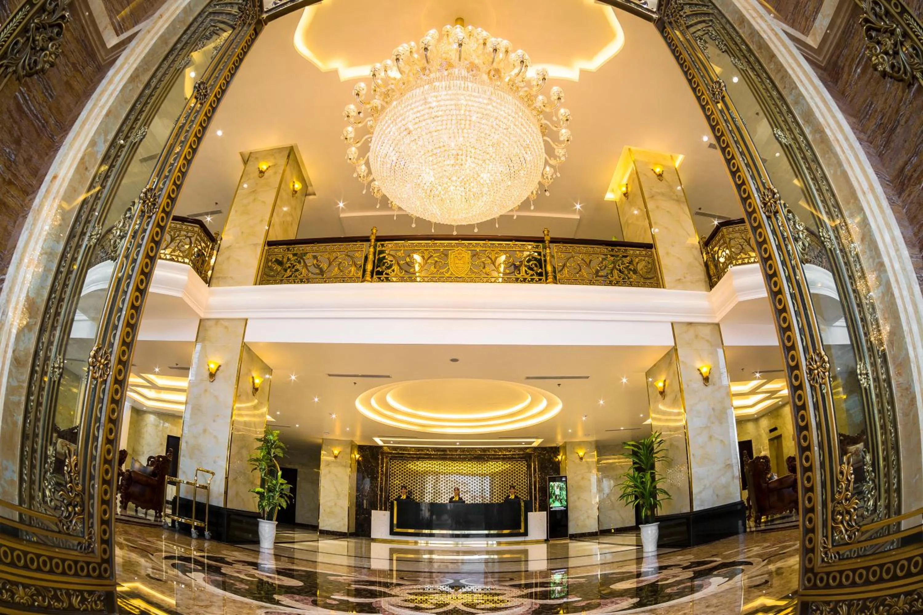 Royal Quang Binh Hotel