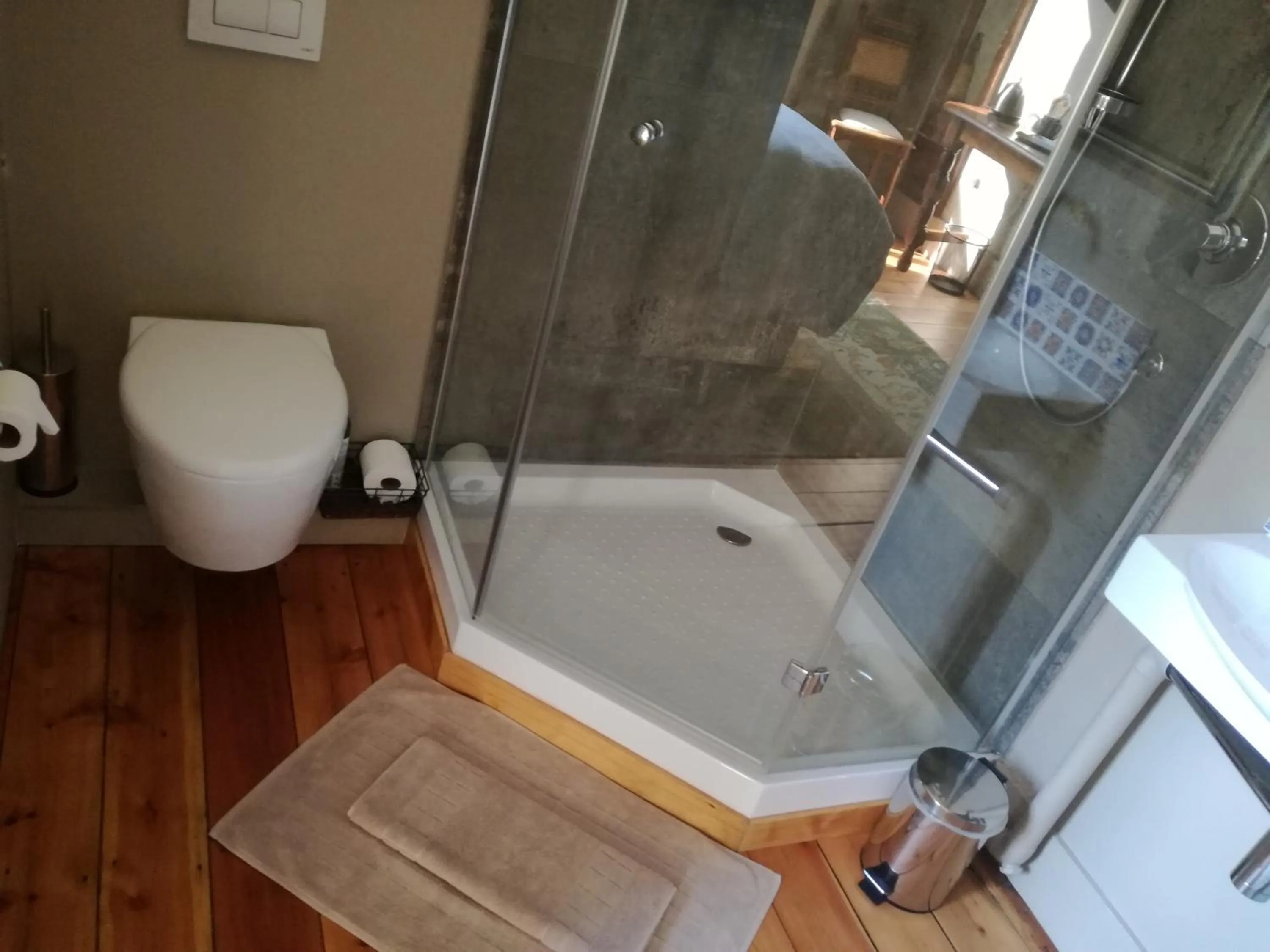 Bathroom in Ladybrand Heritage House