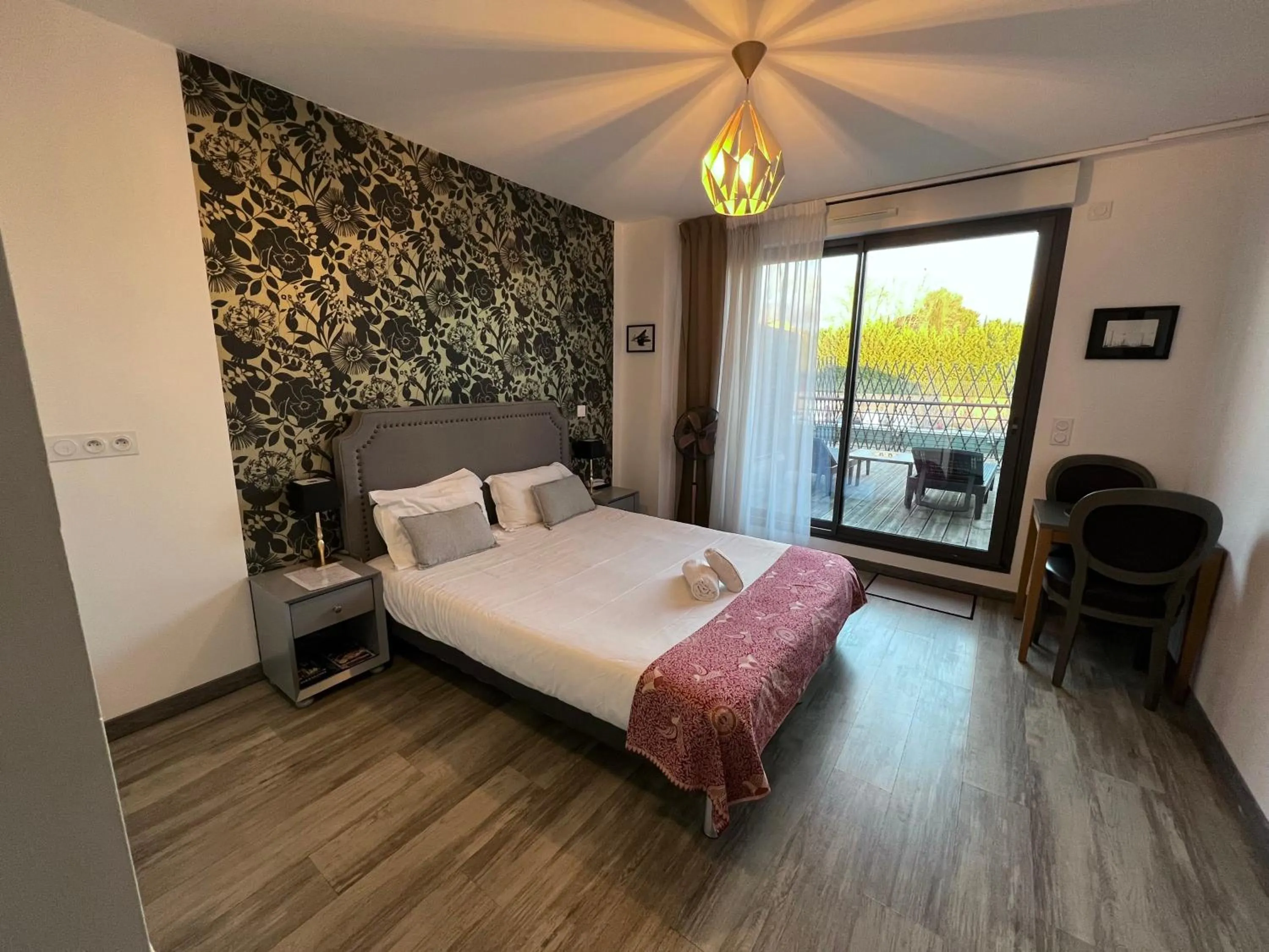 Bed in Les Terrasses D'Aix - Studio avec Grande Terrasse privée