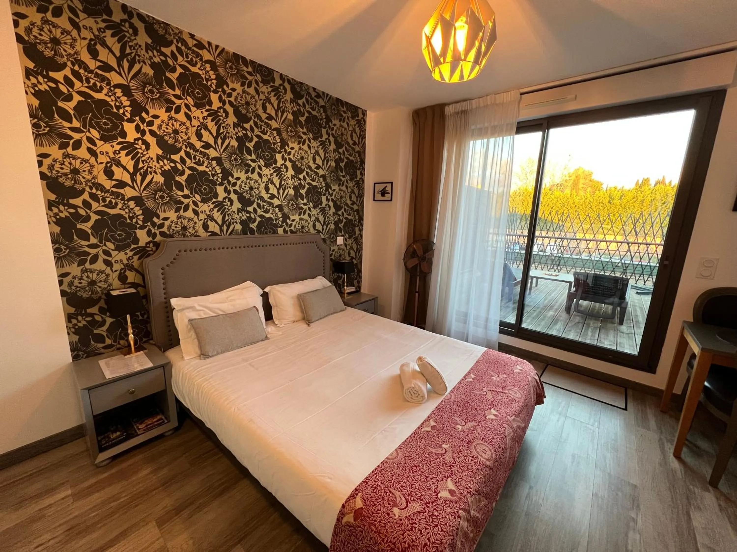 Bed in Les Terrasses D'Aix - Studio avec Grande Terrasse privée