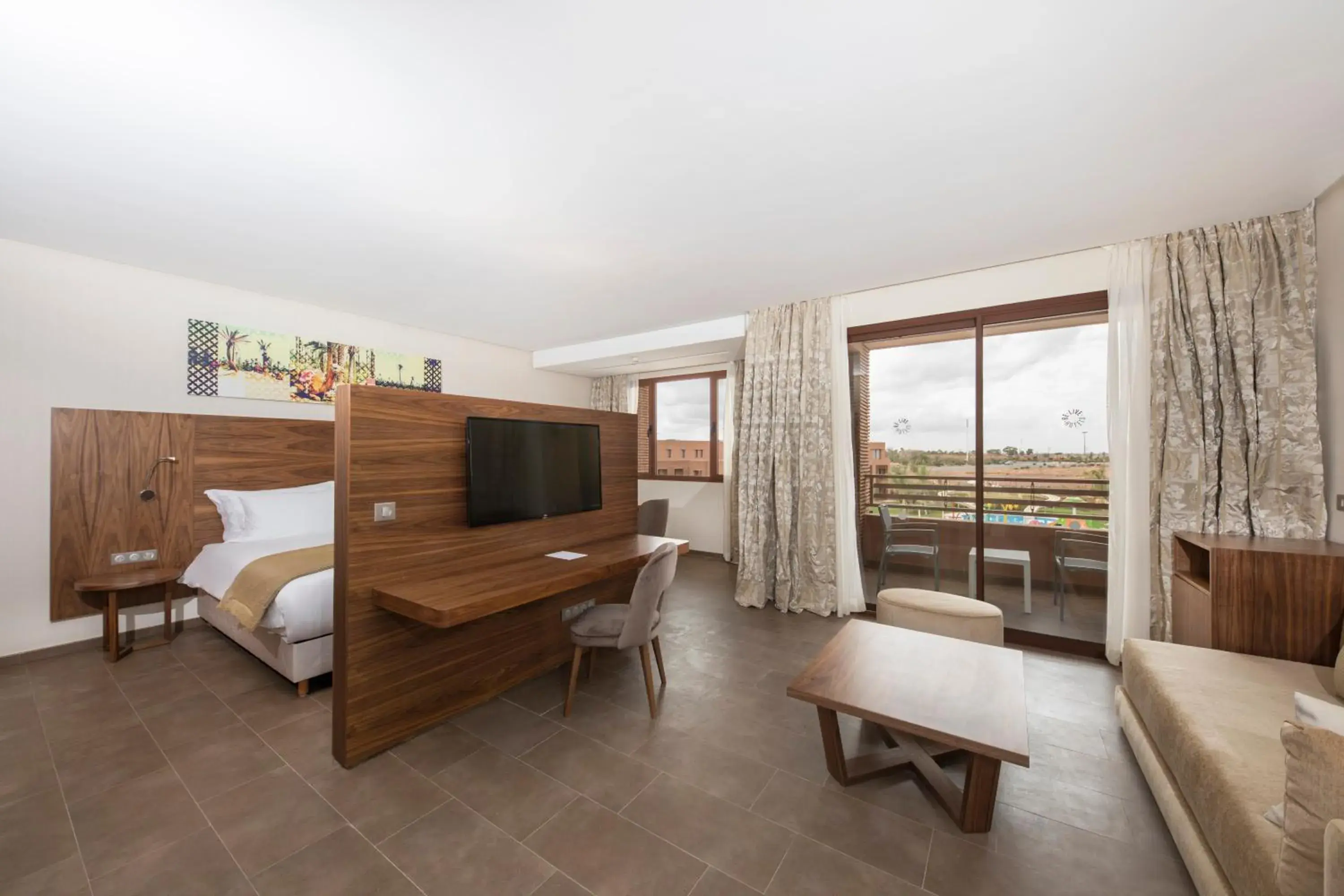 TV and multimedia, Bed in Be Live Experience Marrakech Palmeraie - All Inclusive TV and multimedia, Bed in Be Live Experience Marrakech Palmeraie - All Inclusive