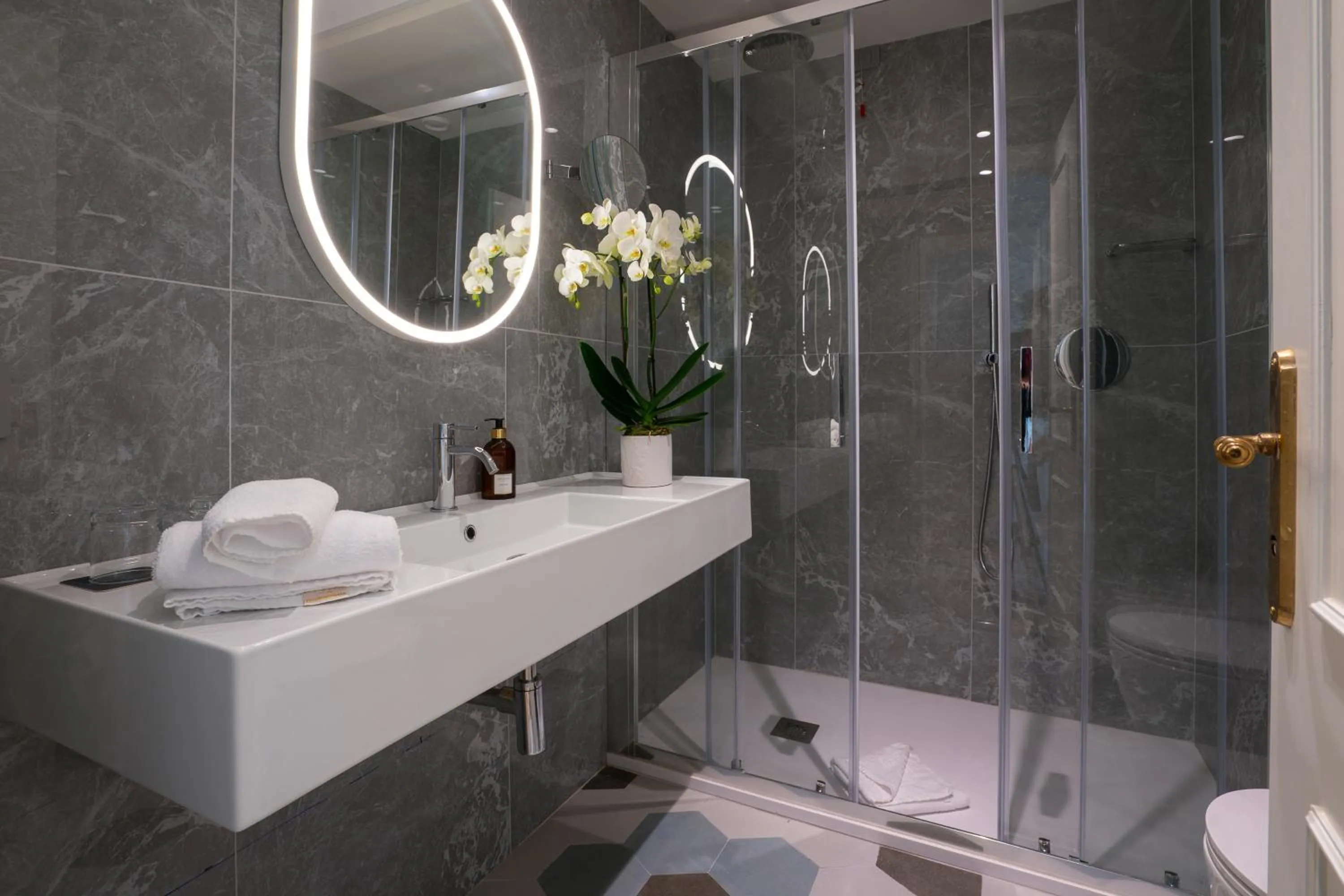 Shower in Il Malaspina - Place of Charme