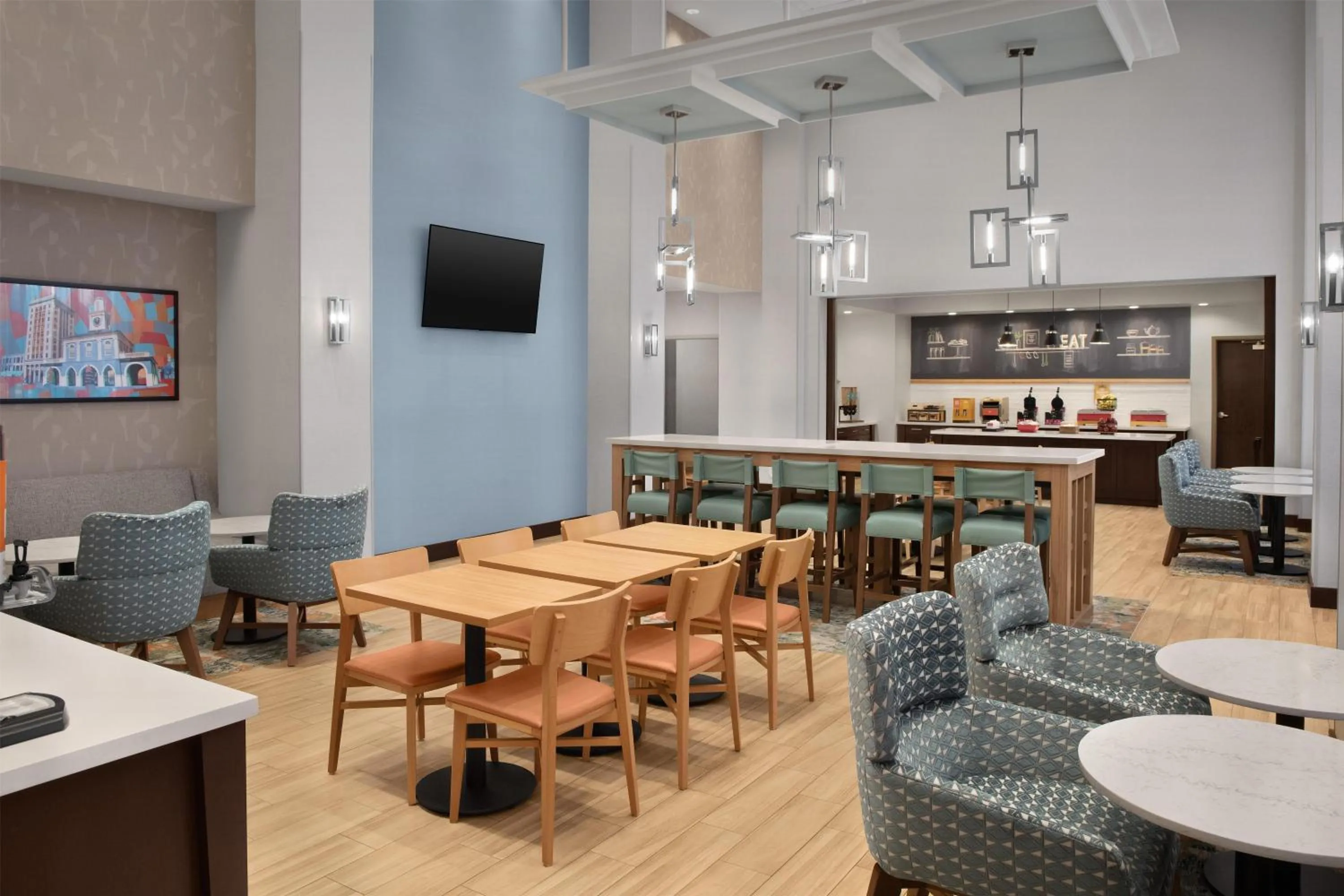 Breakfast in Hampton Inn and Suites Fayetteville, NC