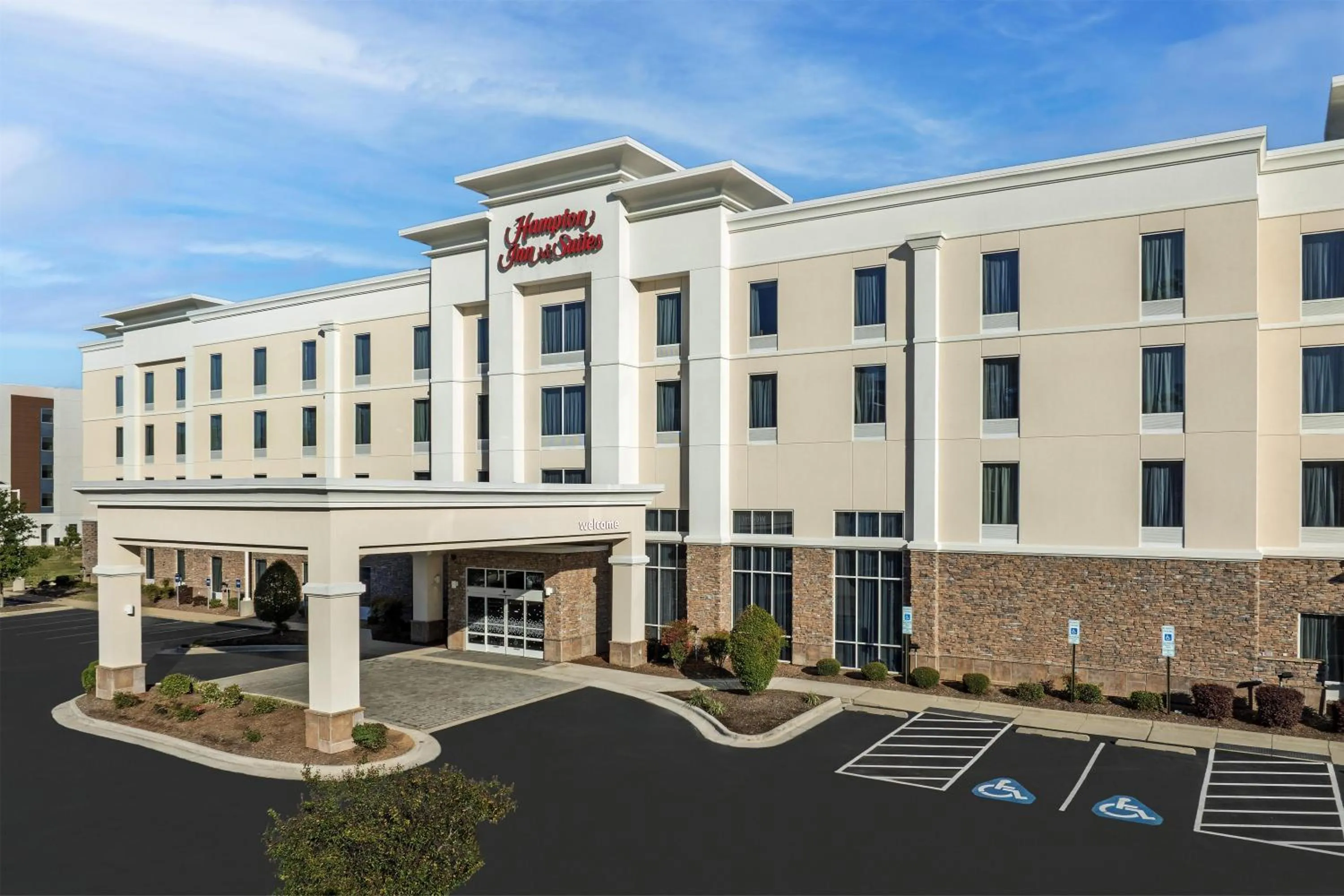 Property building in Hampton Inn and Suites Fayetteville, NC