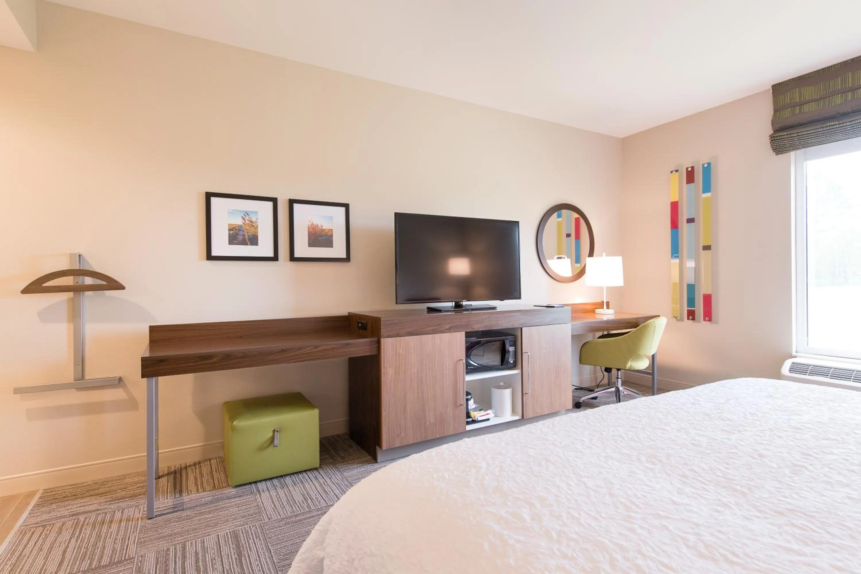 Bed in Hampton Inn and Suites Fayetteville, NC